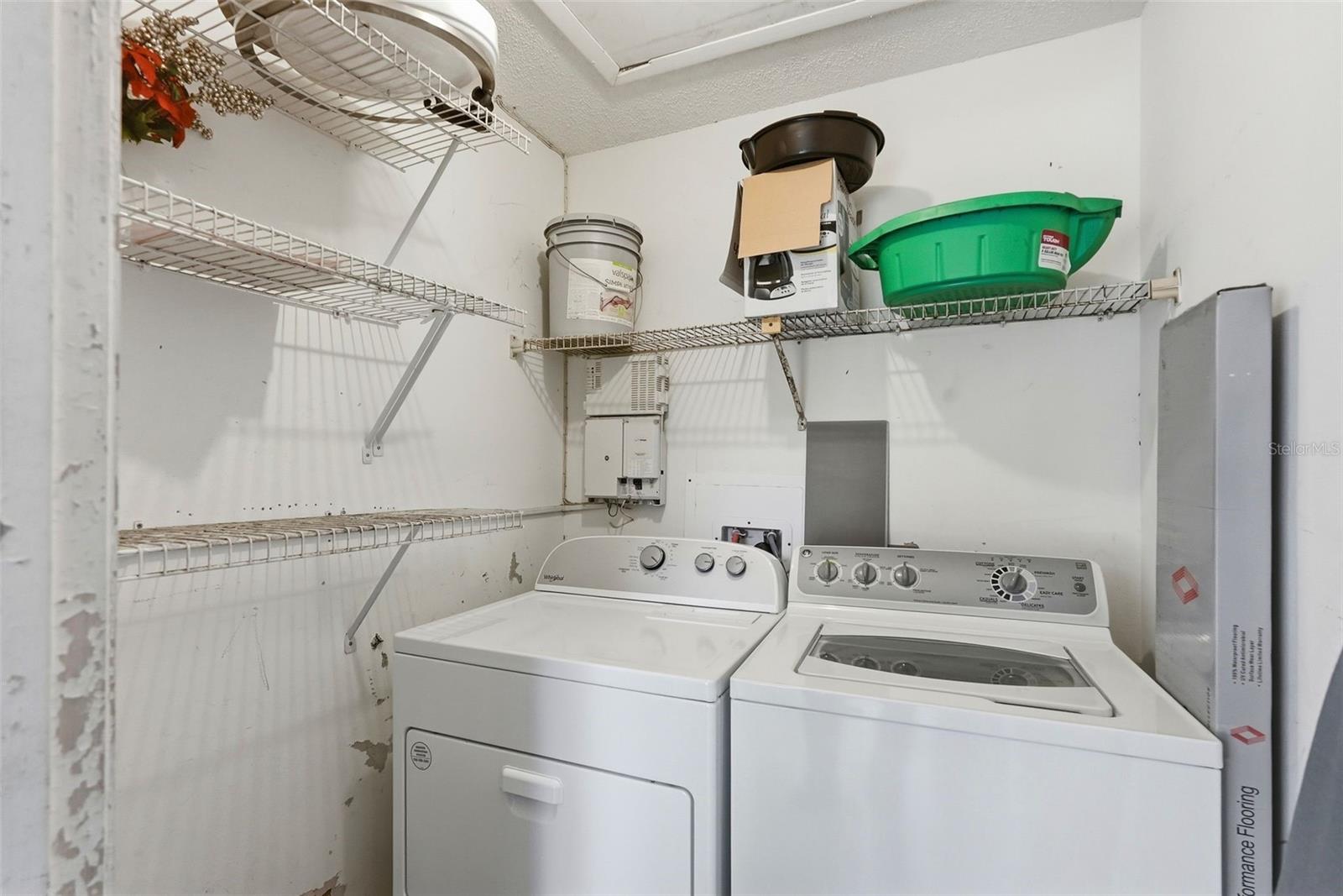 RAINTREE VILLAGE CONDO N - Residential