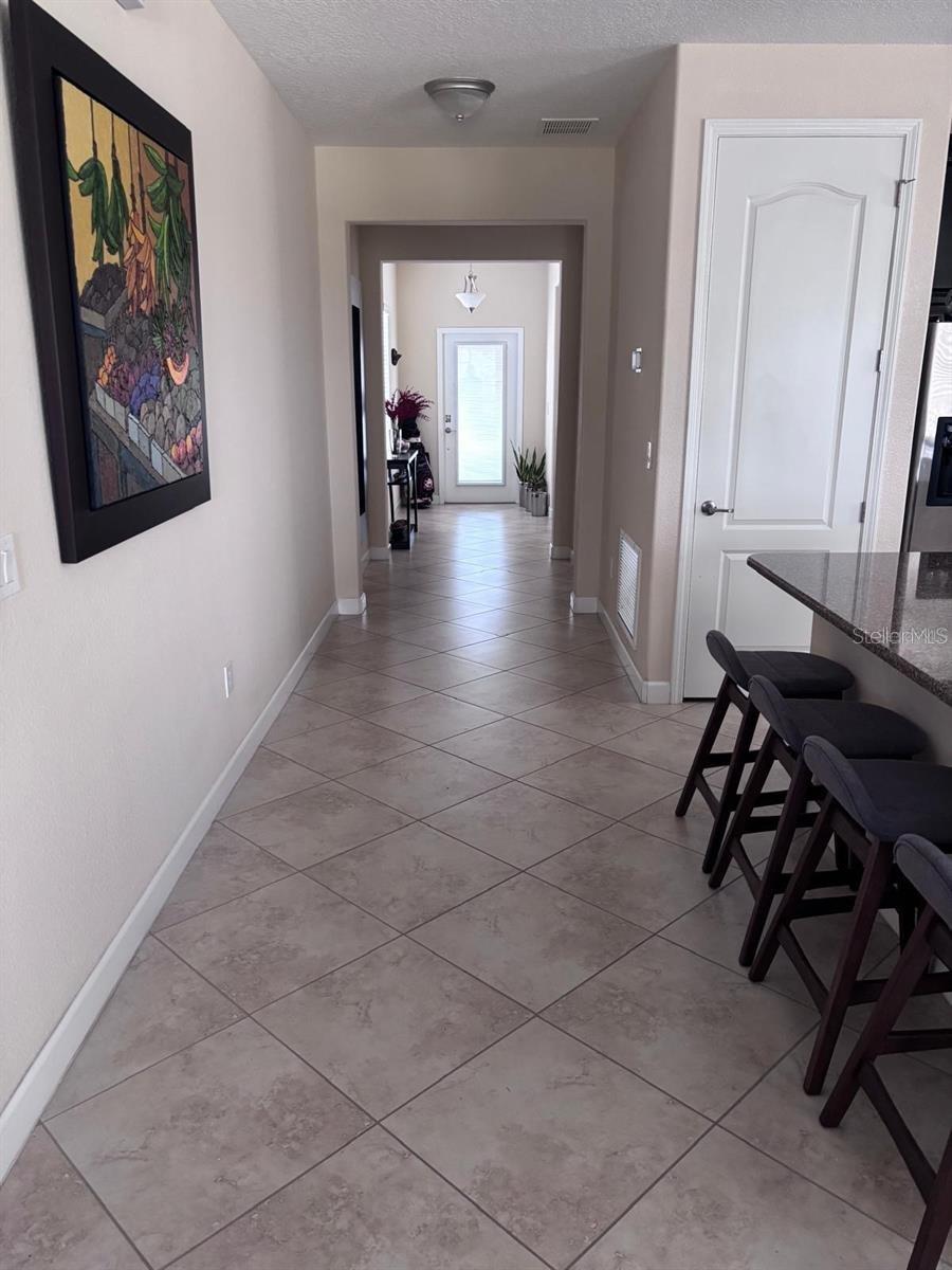 SIGNATURE LAKES PH 3B-2 & 3B-3 - Residential Lease