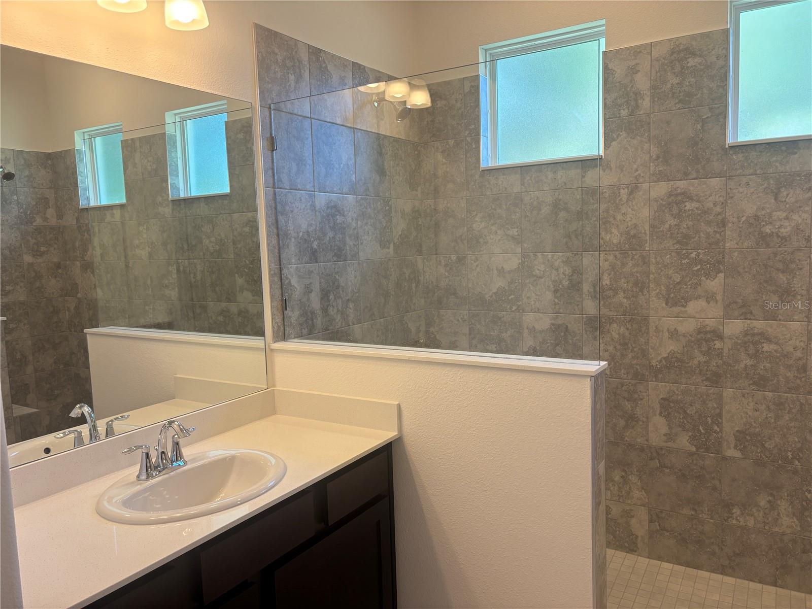 HARBOR HILLS - Residential