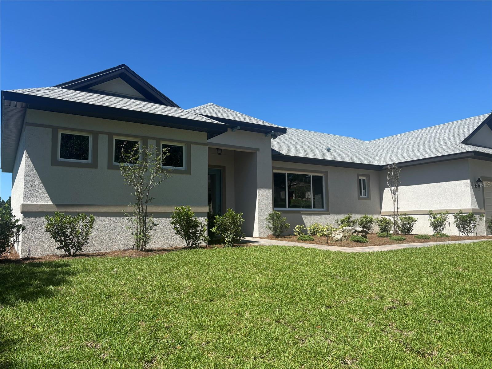 HARBOR HILLS - Residential