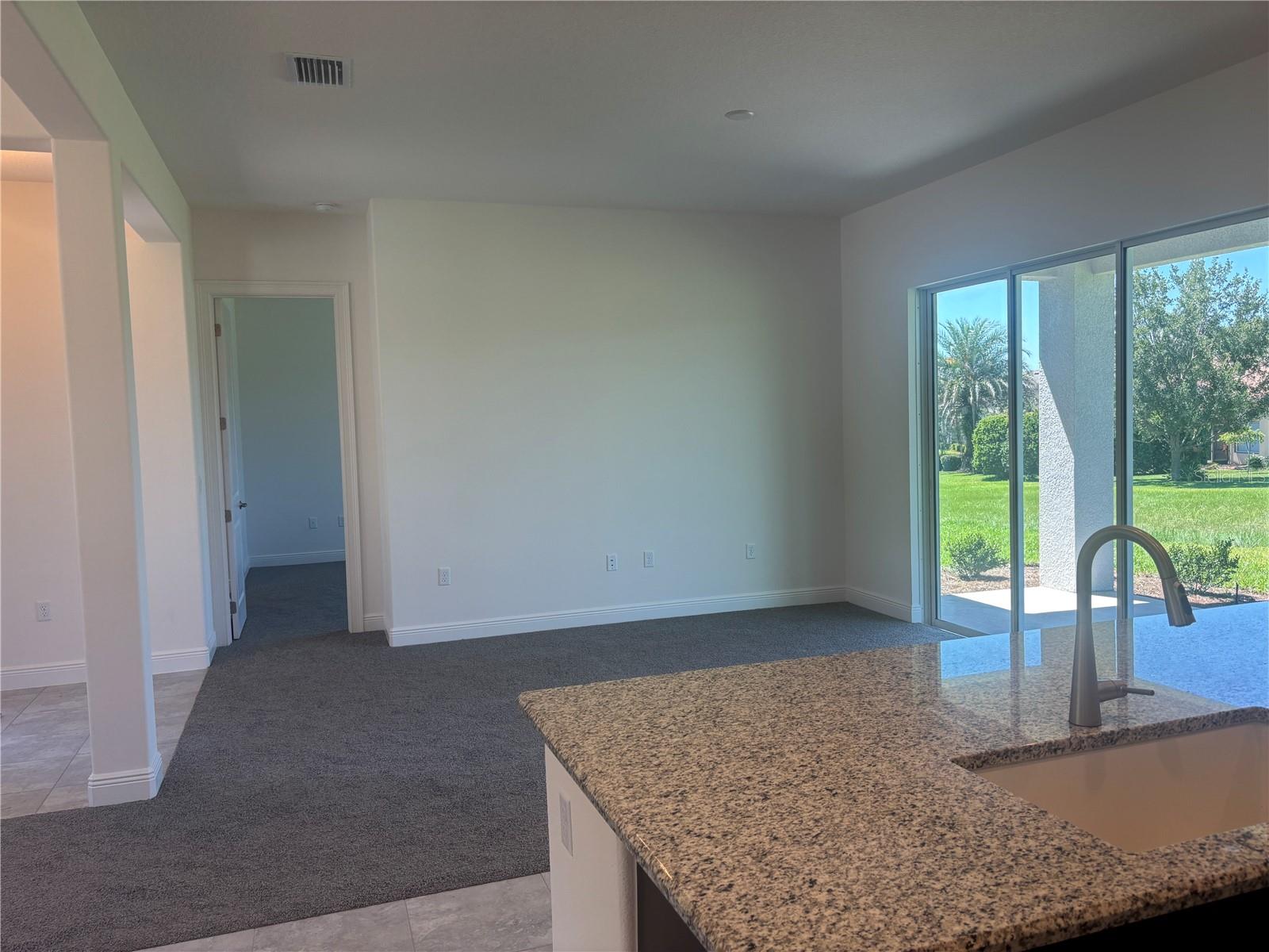 HARBOR HILLS - Residential