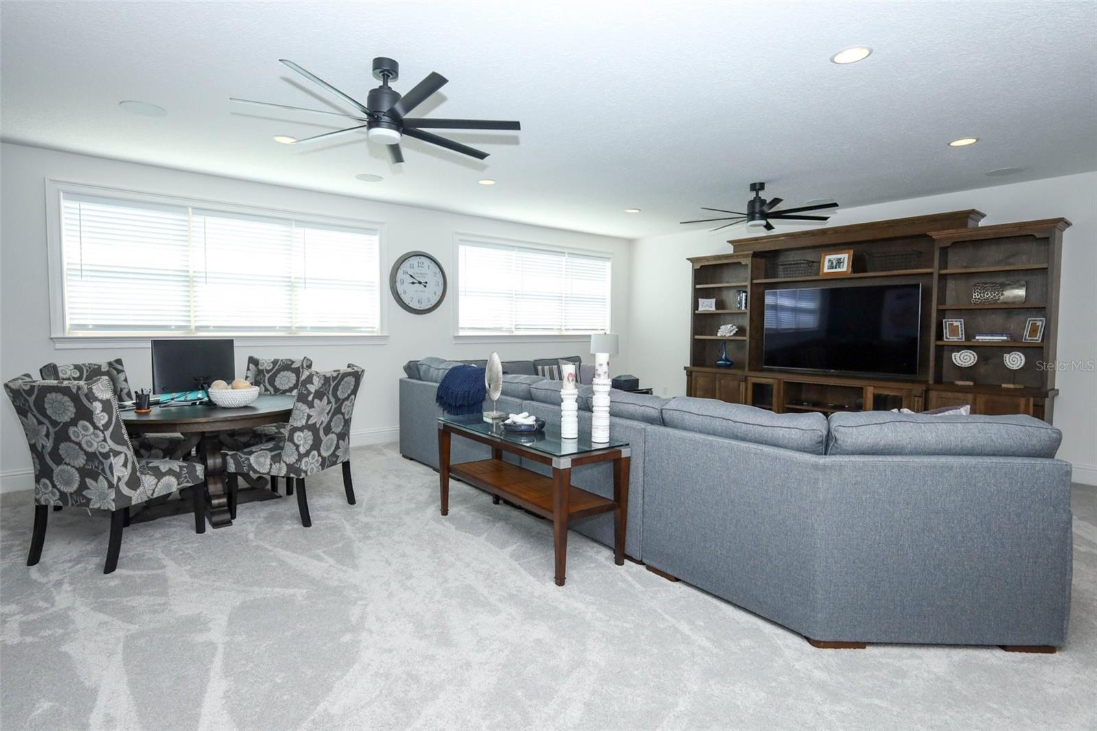 AVALON COVE - Residential
