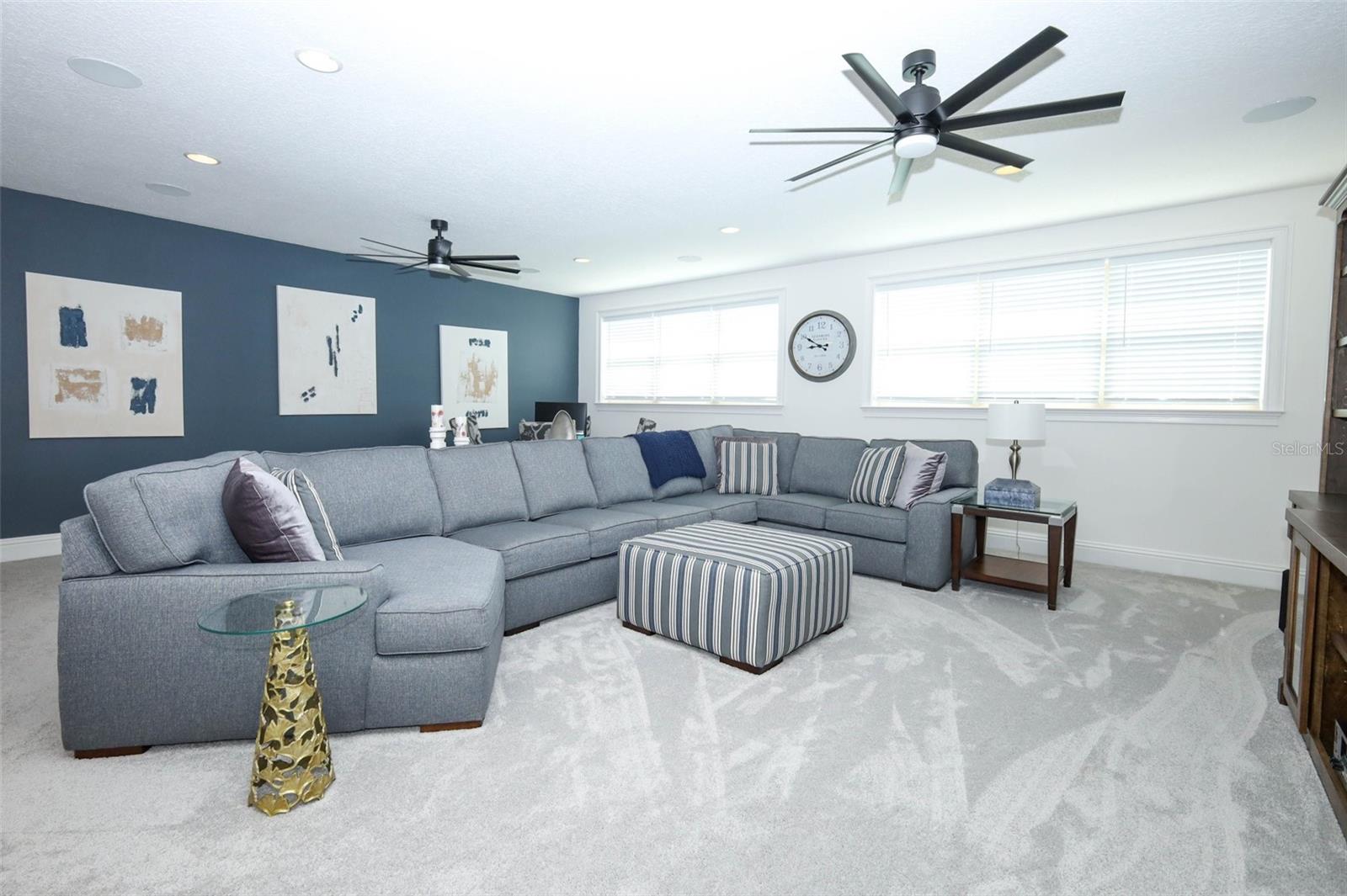 AVALON COVE - Residential
