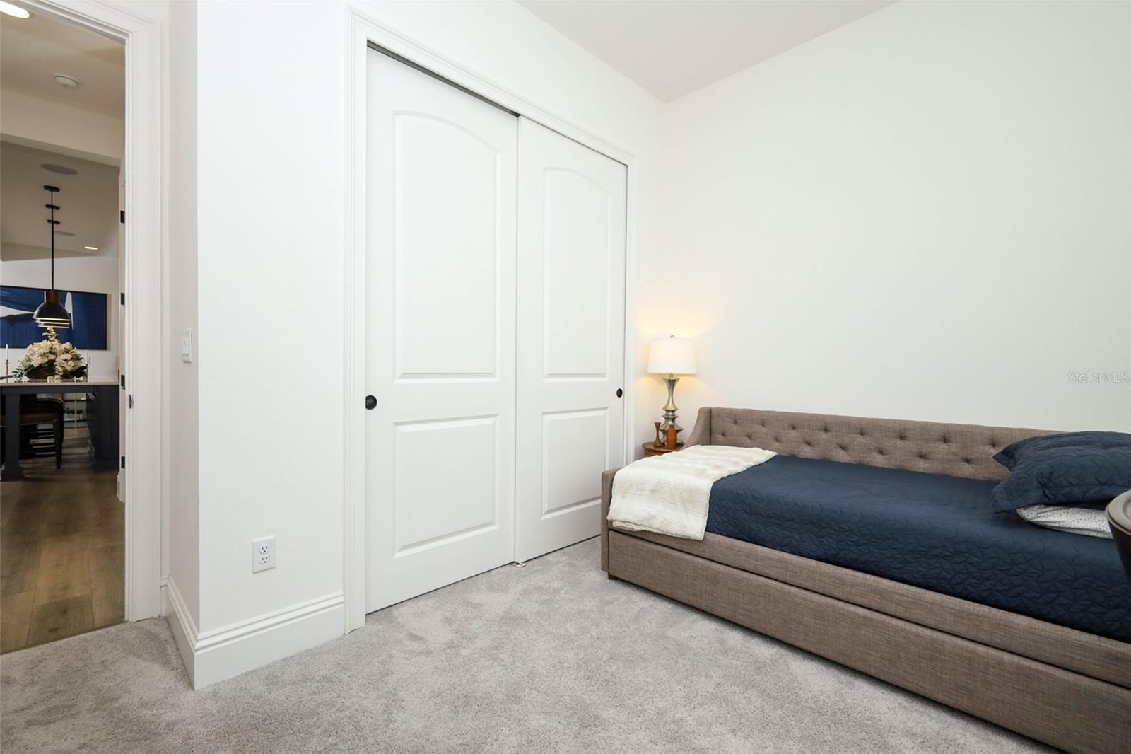 AVALON COVE - Residential