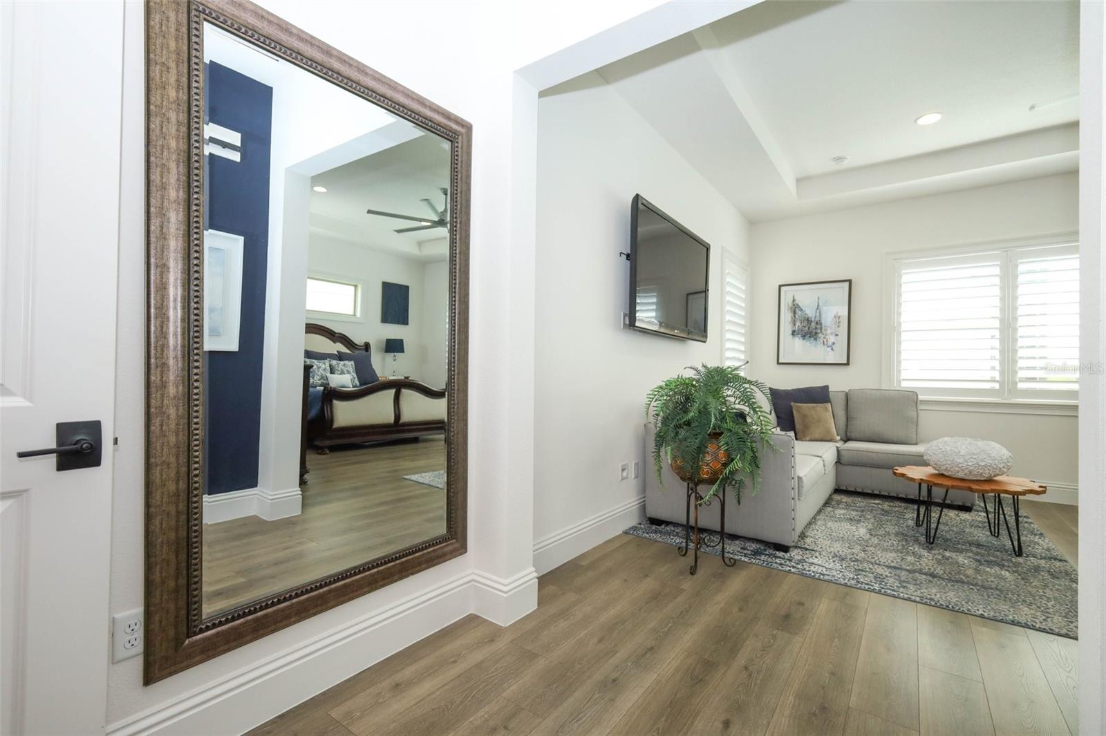 AVALON COVE - Residential