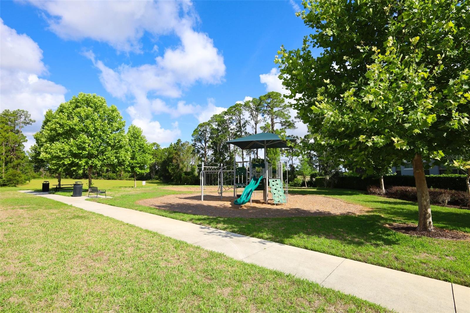 AVALON COVE - Residential