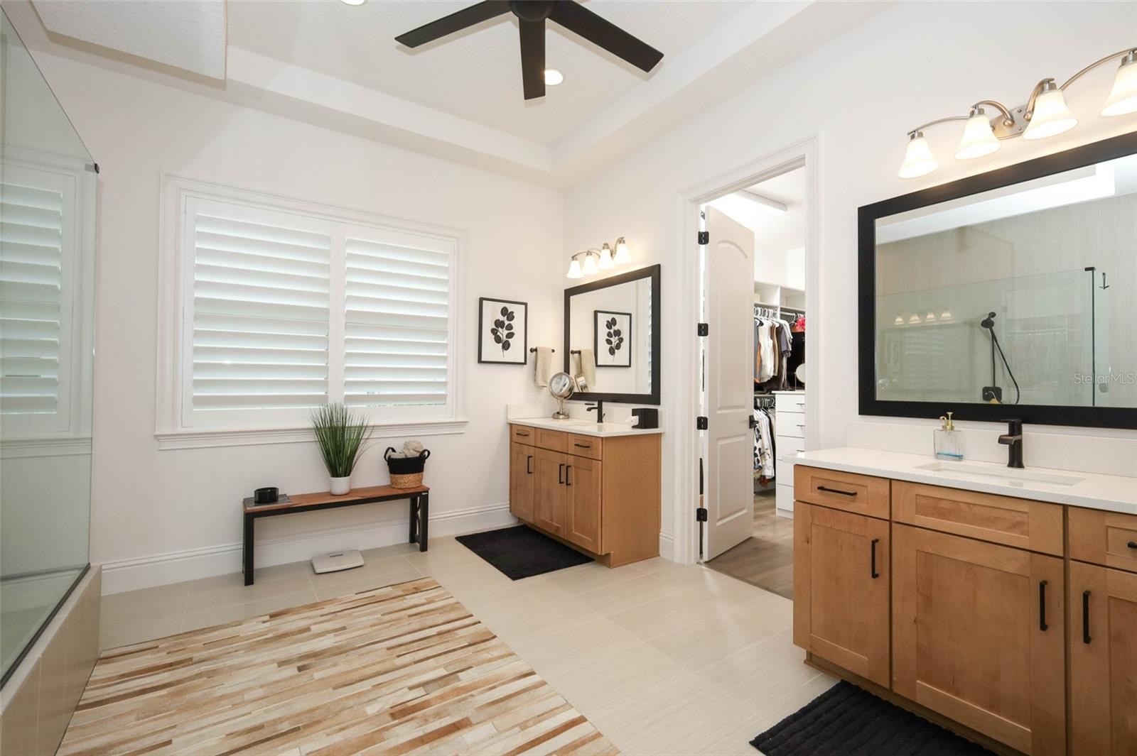 AVALON COVE - Residential