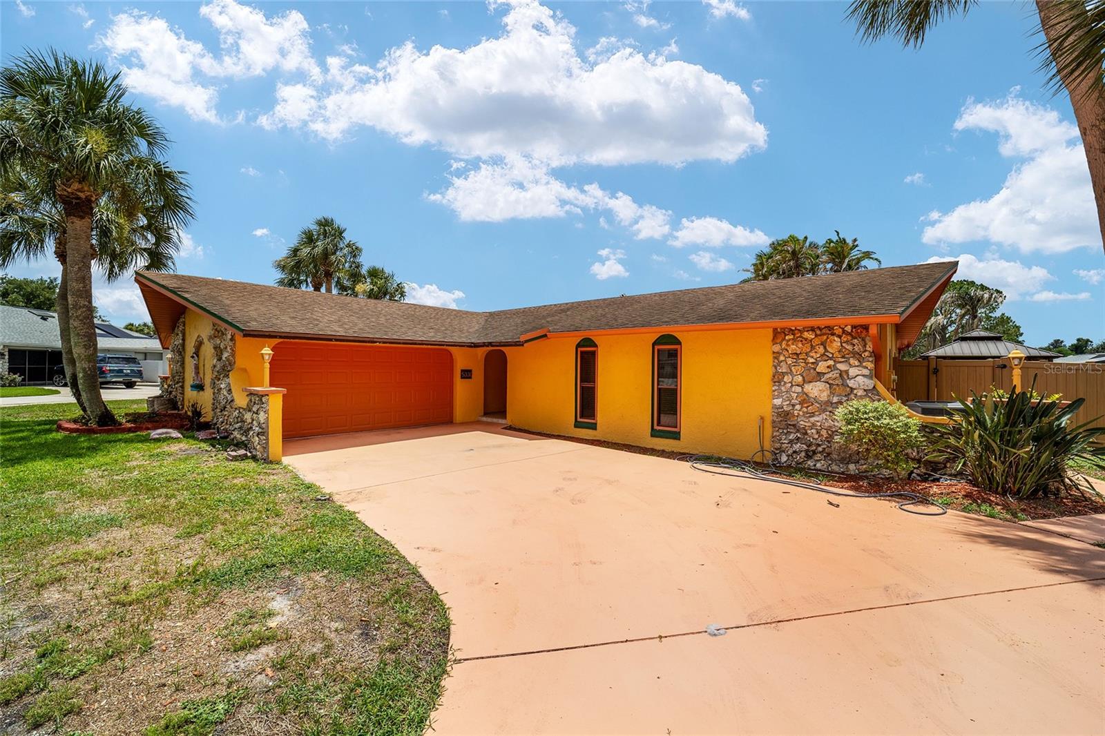 KINGS COVE - Residential Lease