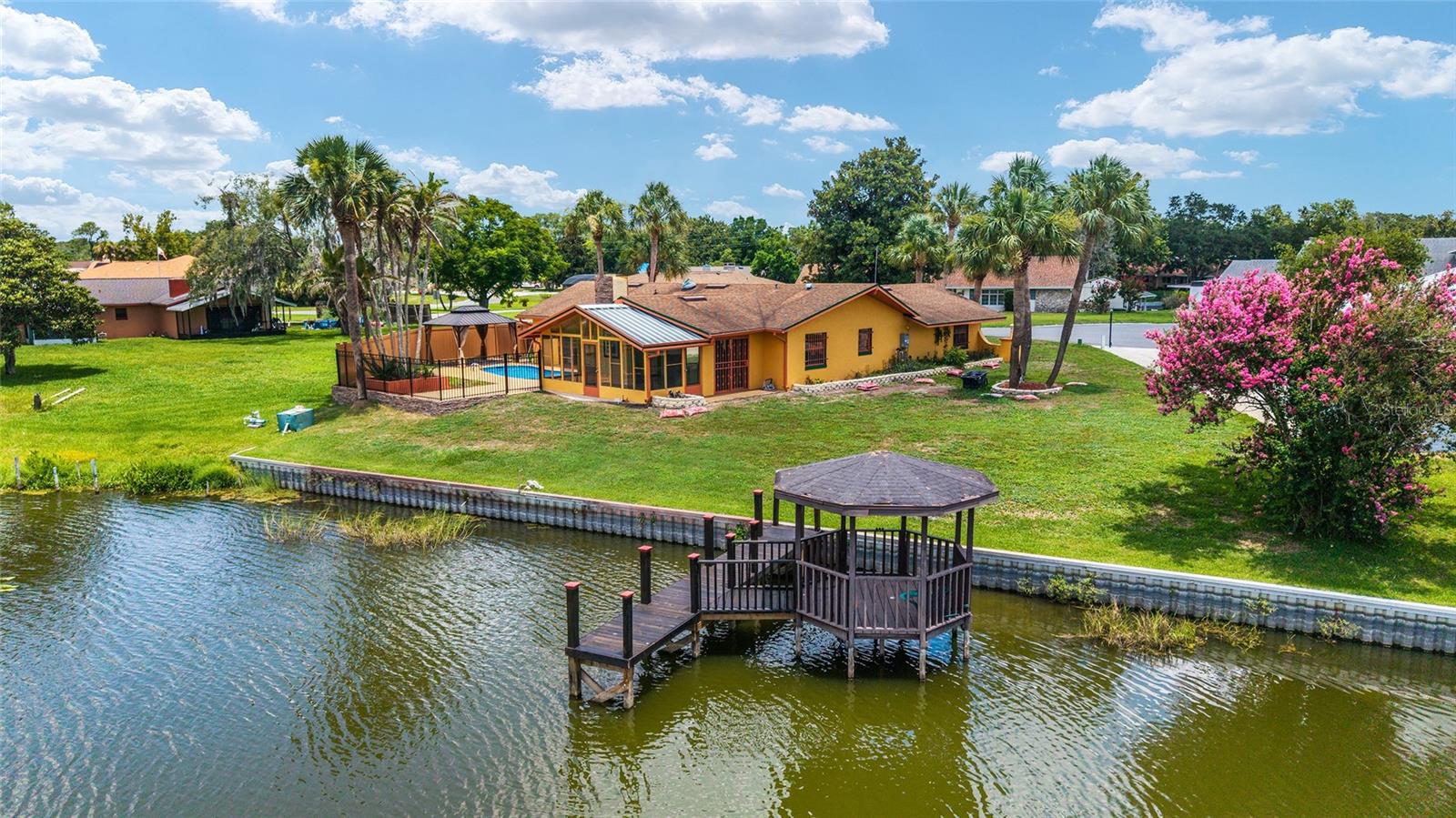 KINGS COVE - Residential Lease
