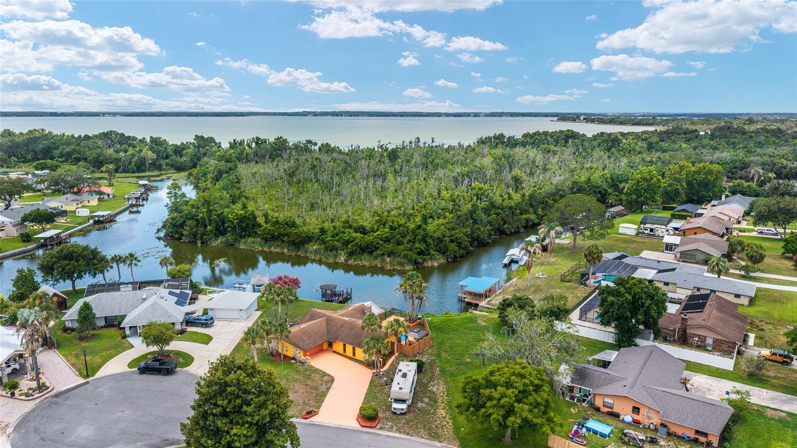 KINGS COVE - Residential Lease