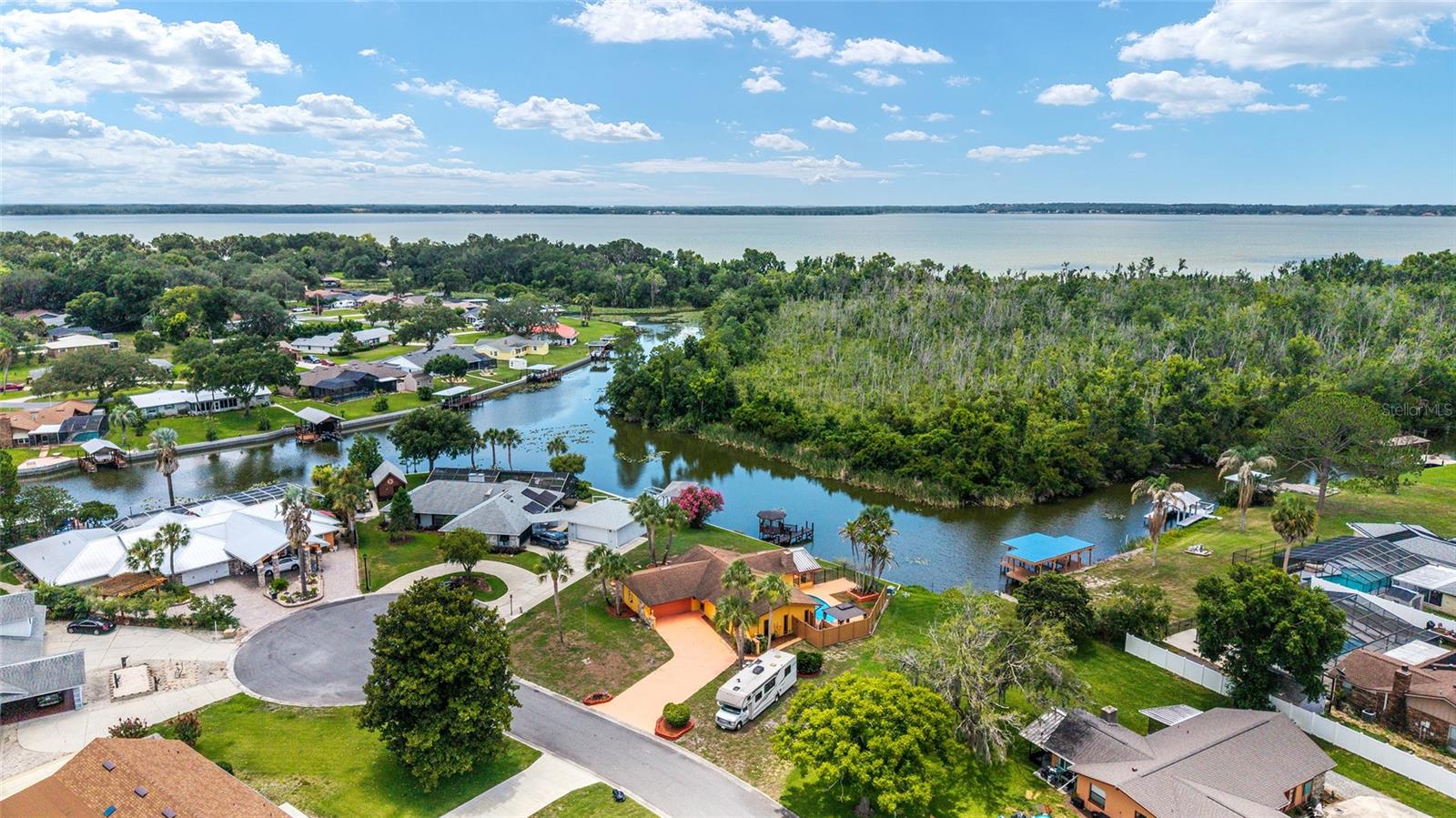 KINGS COVE - Residential Lease