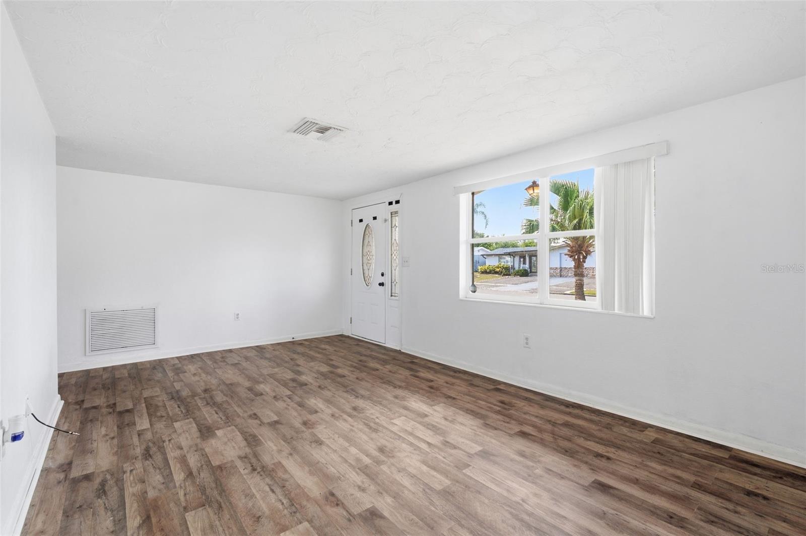 HOLIDAY GARDEN ESTATES - Residential