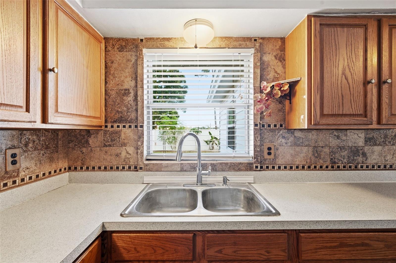 HOLIDAY GARDEN ESTATES - Residential