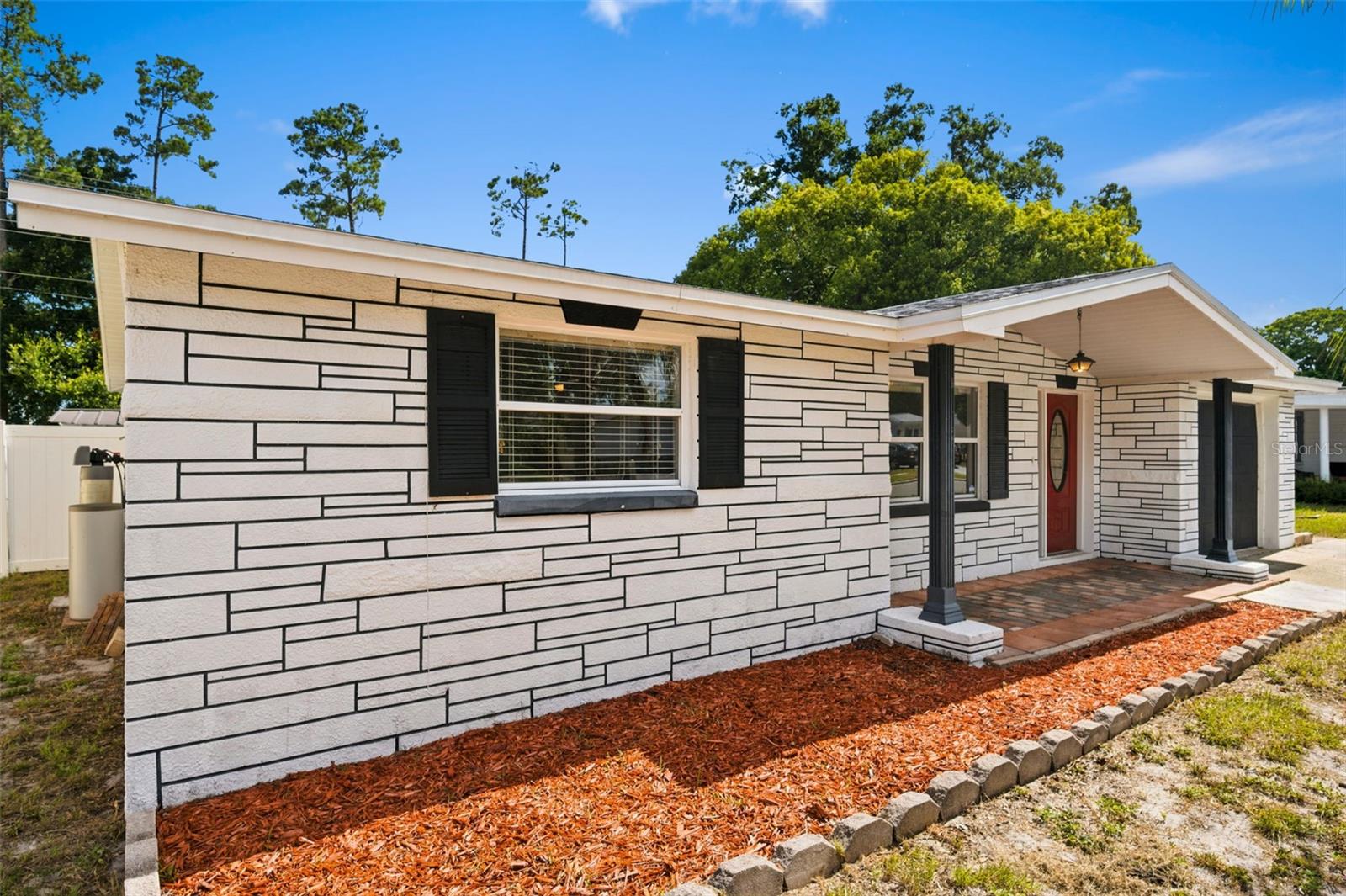HOLIDAY GARDEN ESTATES - Residential