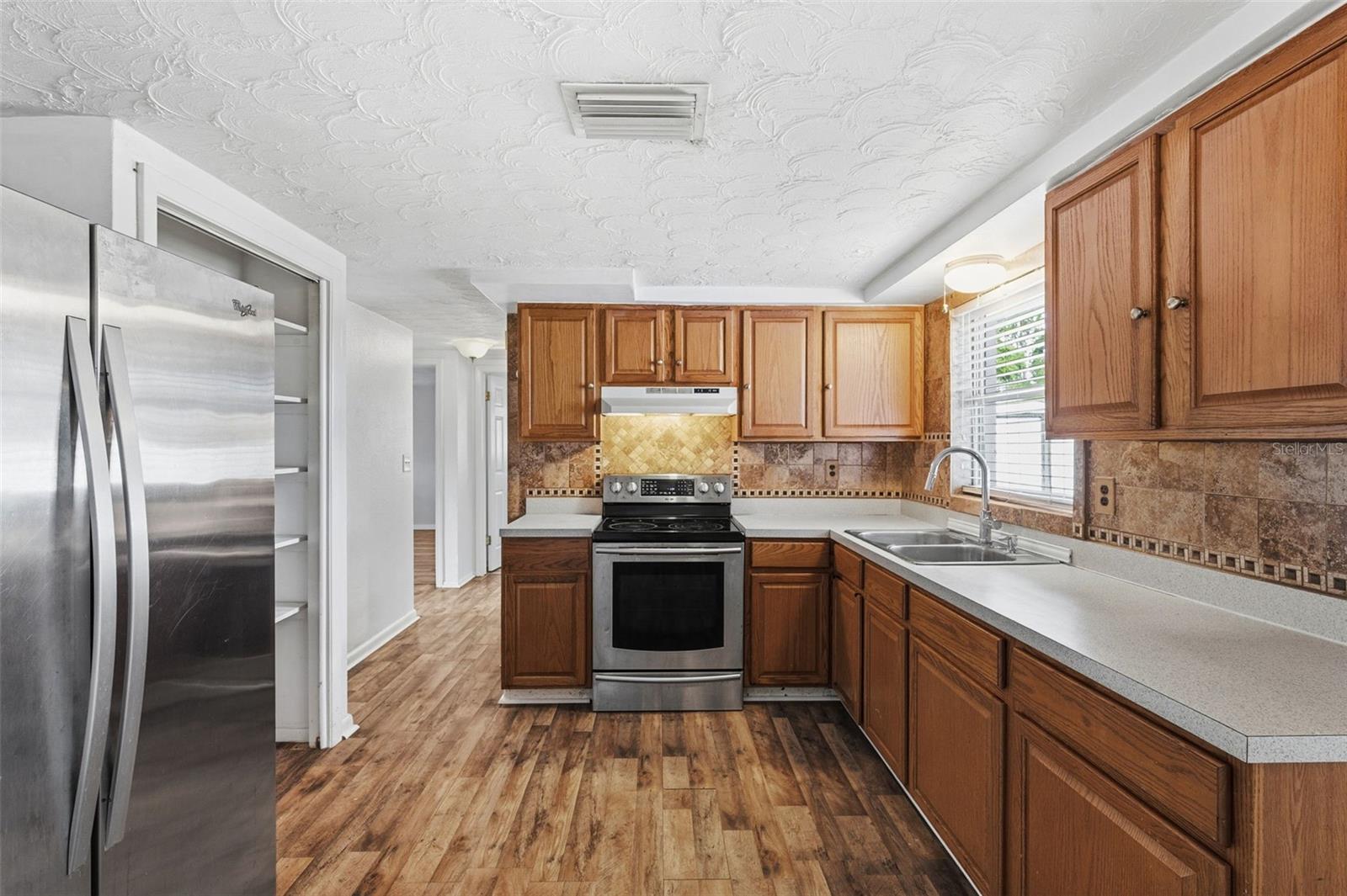 HOLIDAY GARDEN ESTATES - Residential