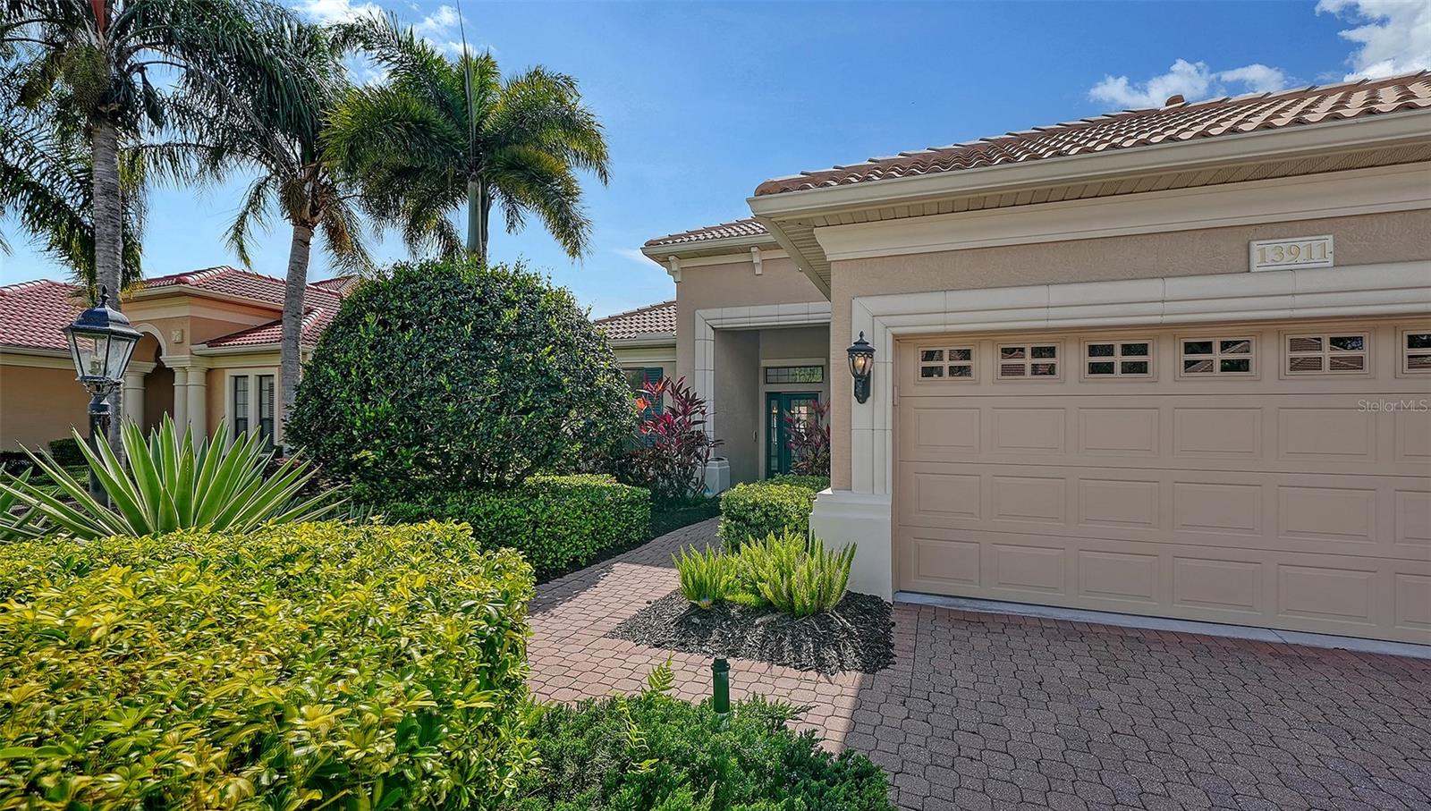 LAKEWOOD RANCH COUNTRY CLUB - Residential