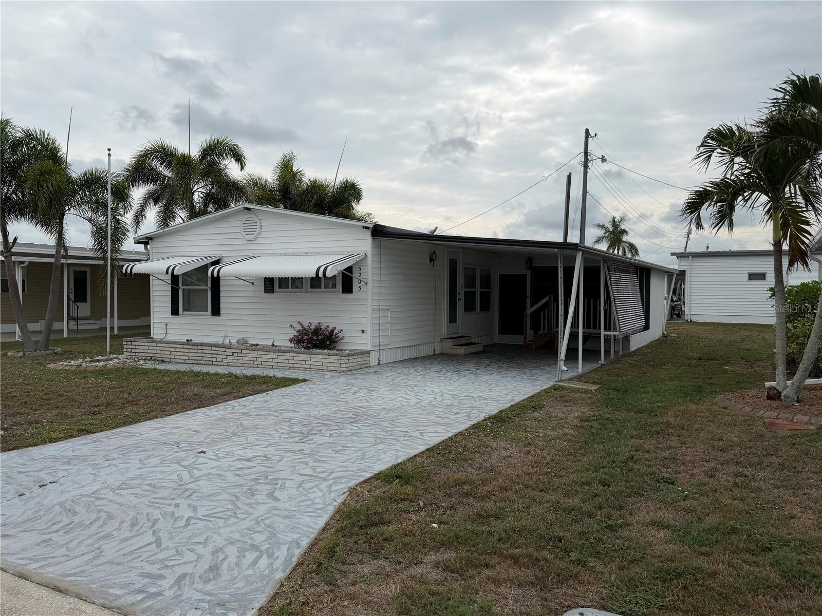 GOLF LAKES RESIDENTS CO-OP - Residential