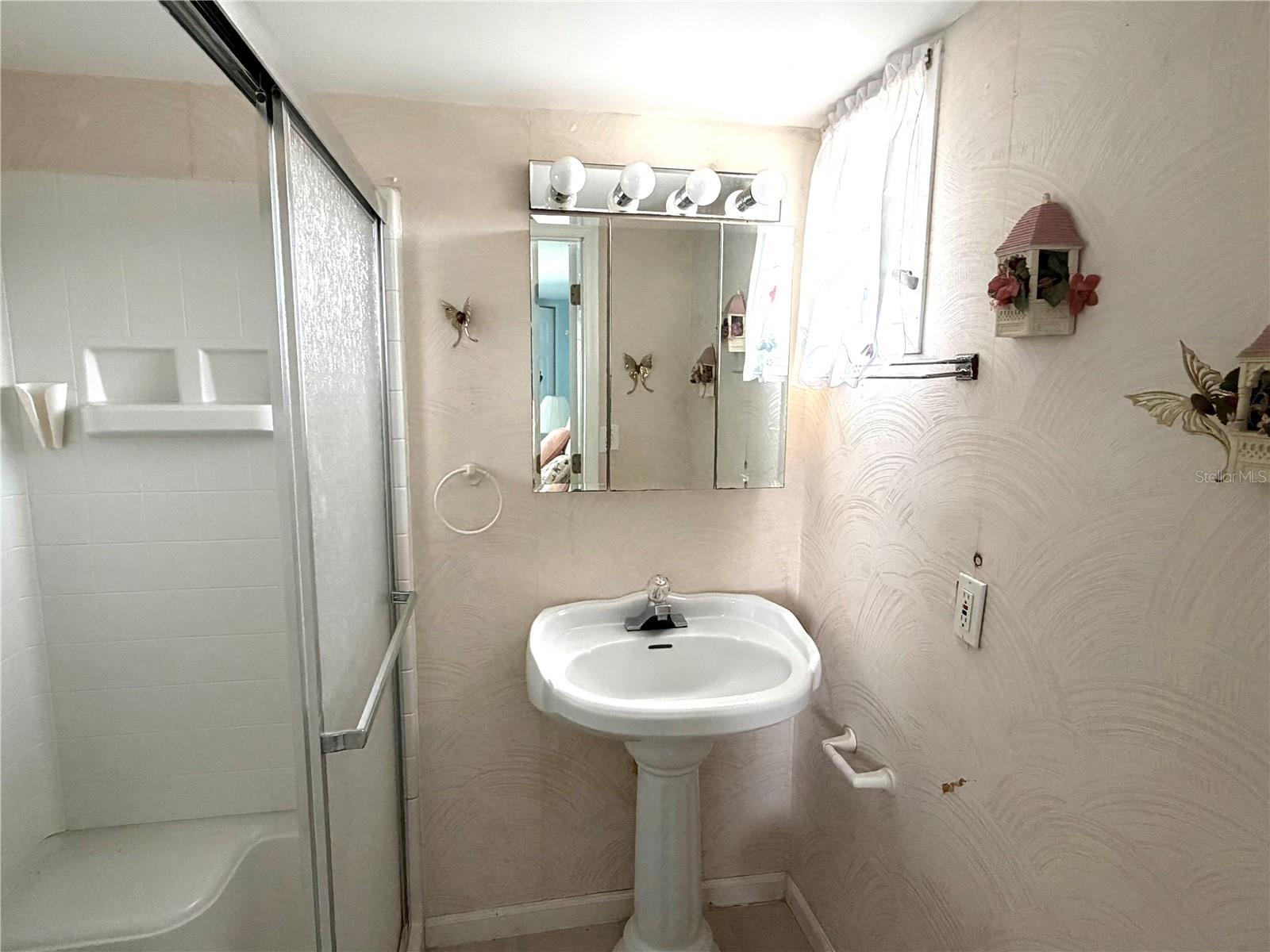 GOLF LAKES RESIDENTS CO-OP - Residential