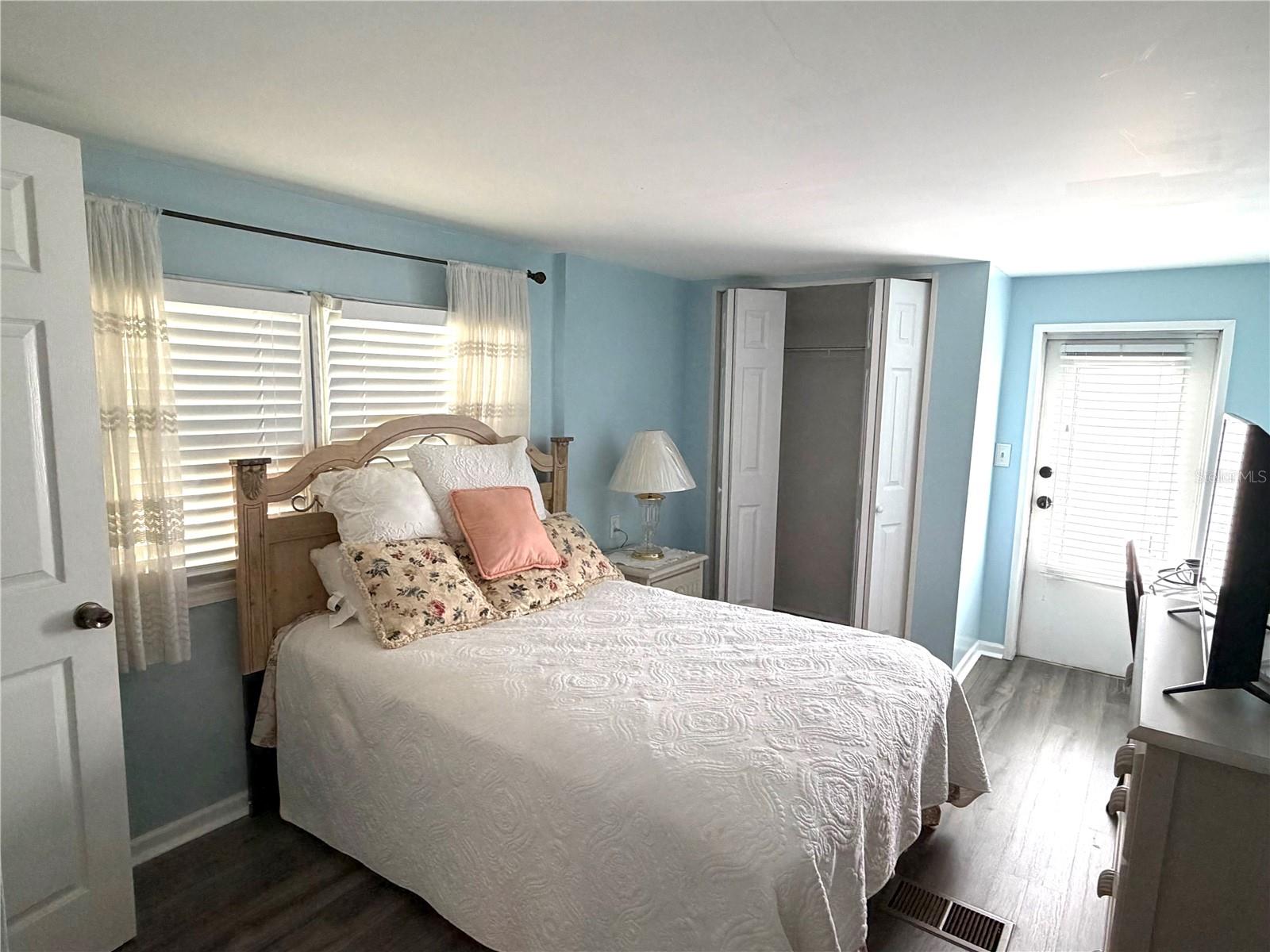 GOLF LAKES RESIDENTS CO-OP - Residential