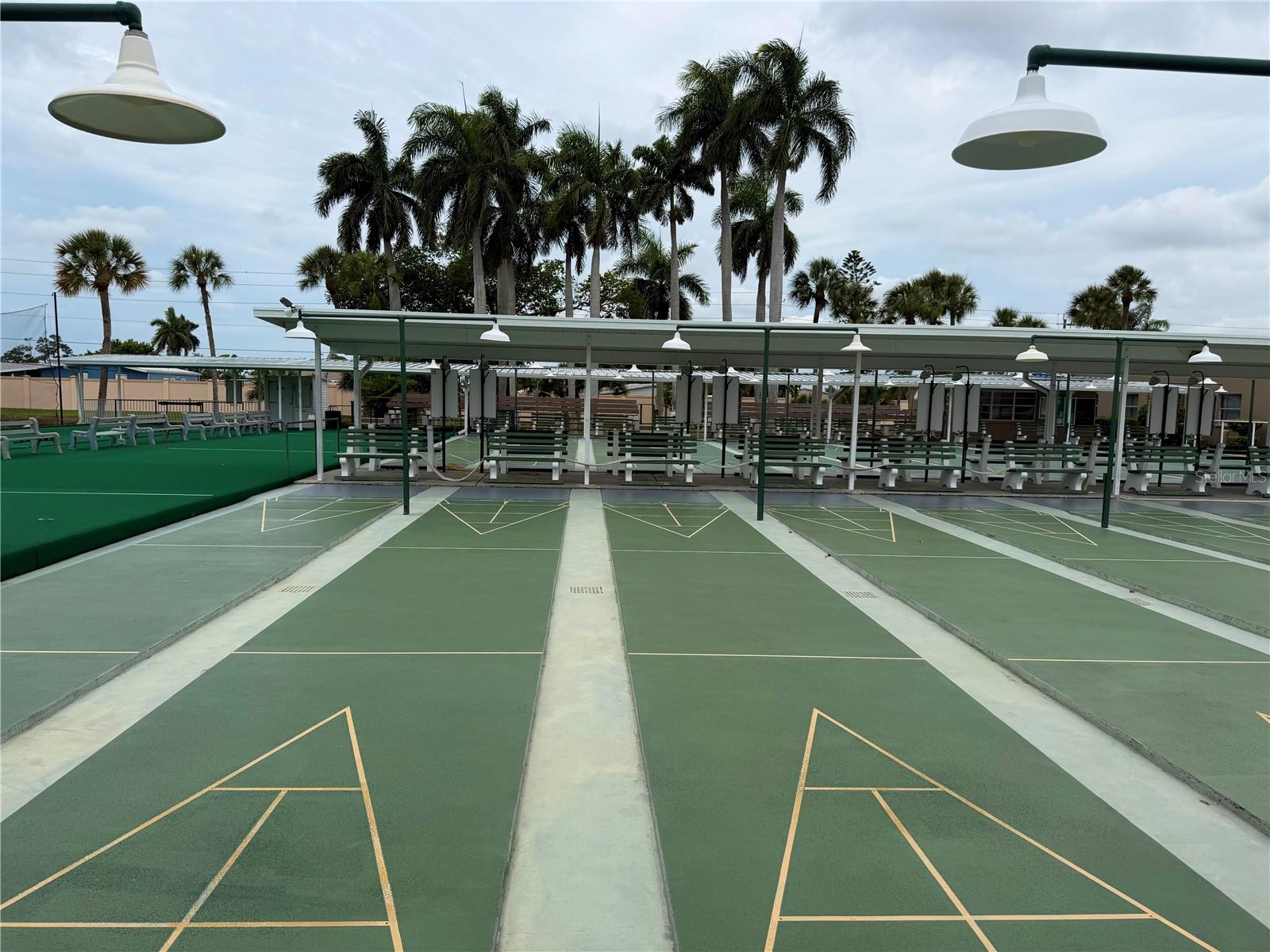 GOLF LAKES RESIDENTS CO-OP - Residential