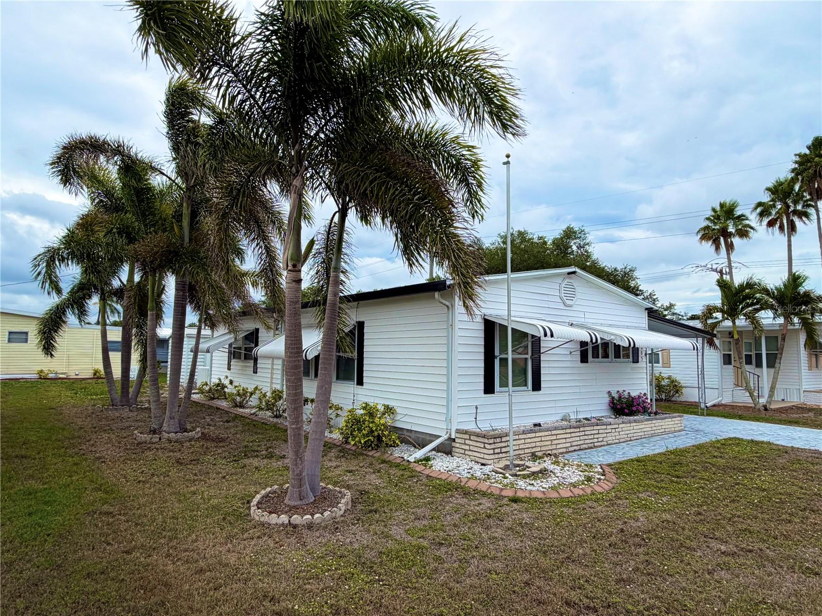 GOLF LAKES RESIDENTS CO-OP - Residential