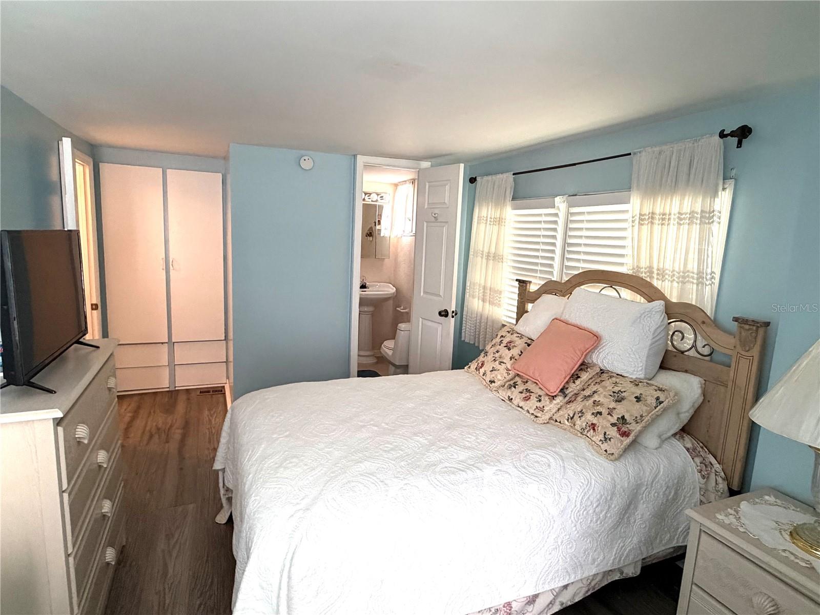 GOLF LAKES RESIDENTS CO-OP - Residential