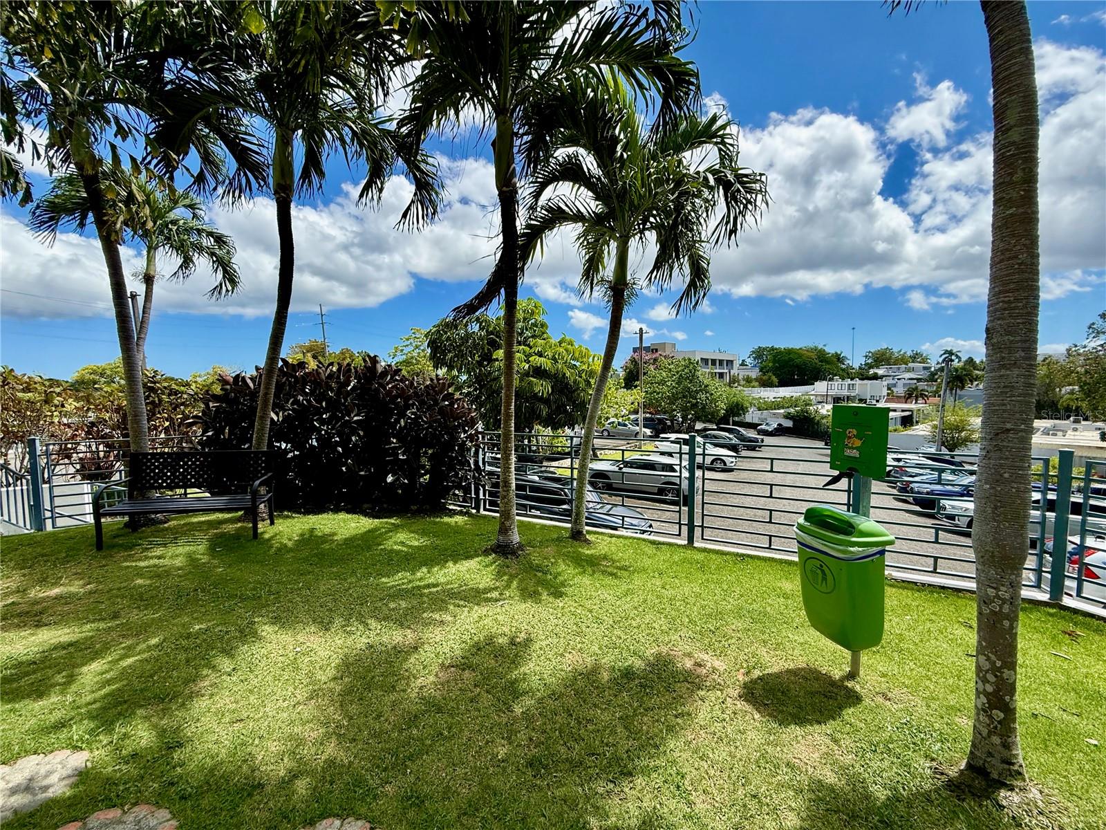 COND. FOUNTAINBLEAU PLAZA - Residential Lease