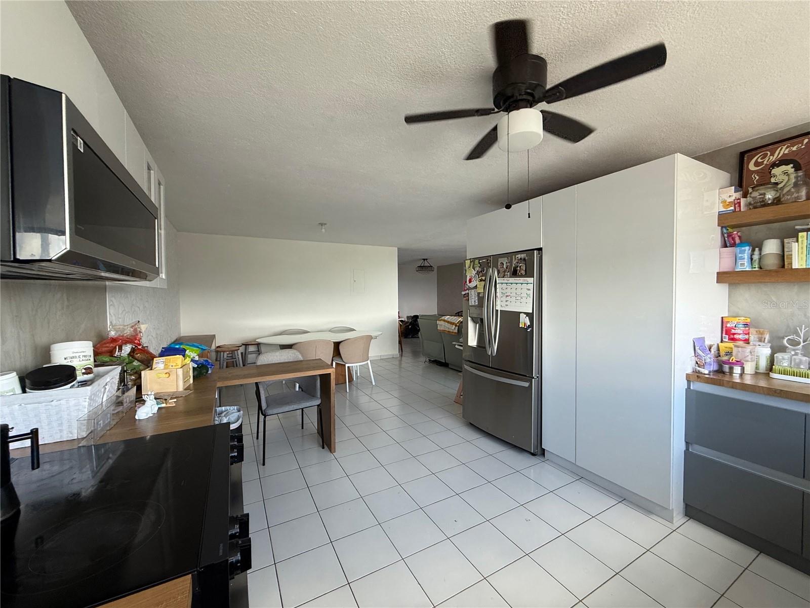 COND. FOUNTAINBLEAU PLAZA - Residential Lease
