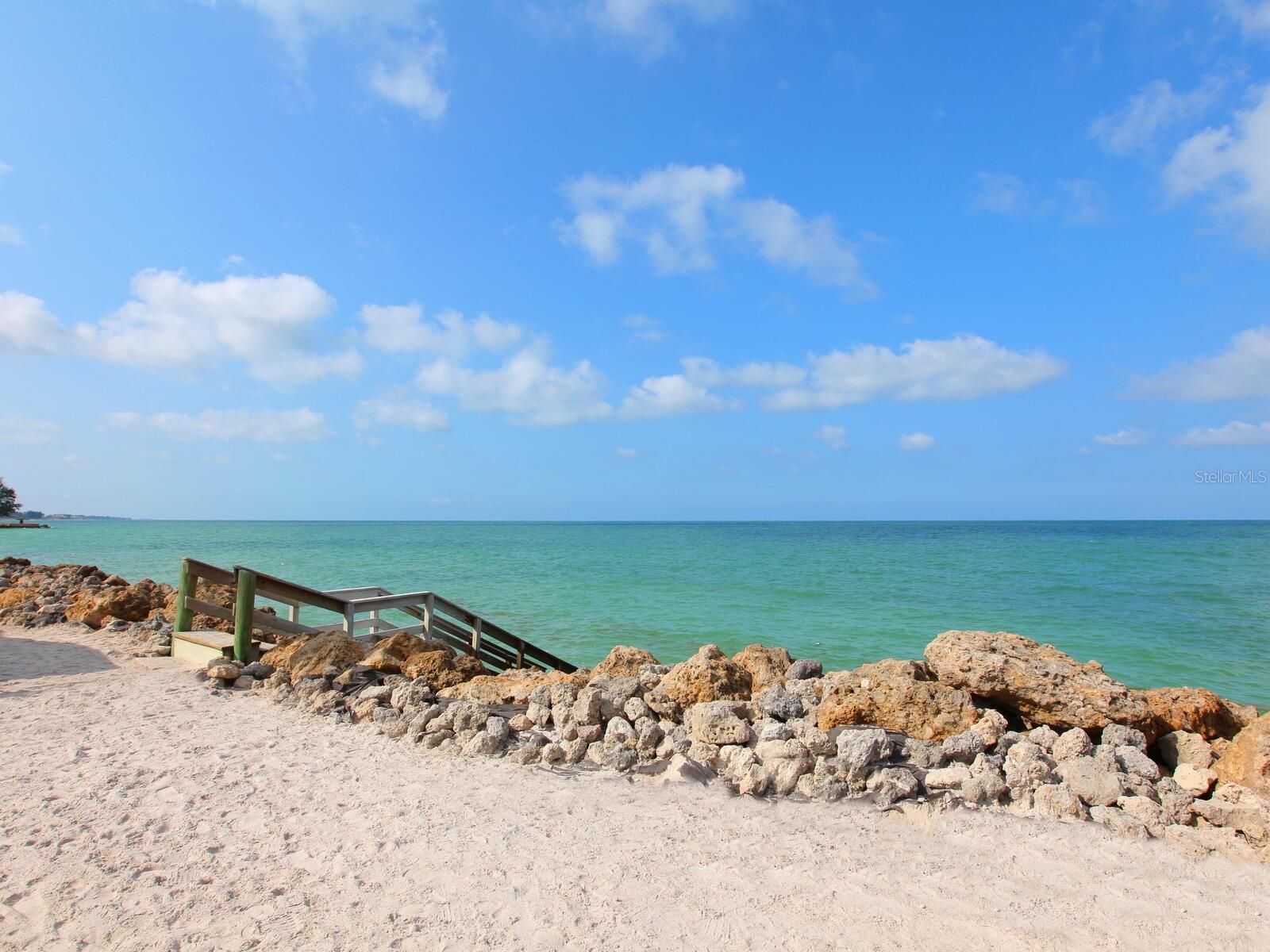 SANDERLING CLUB, SIESTA PROPERTIES - Residential