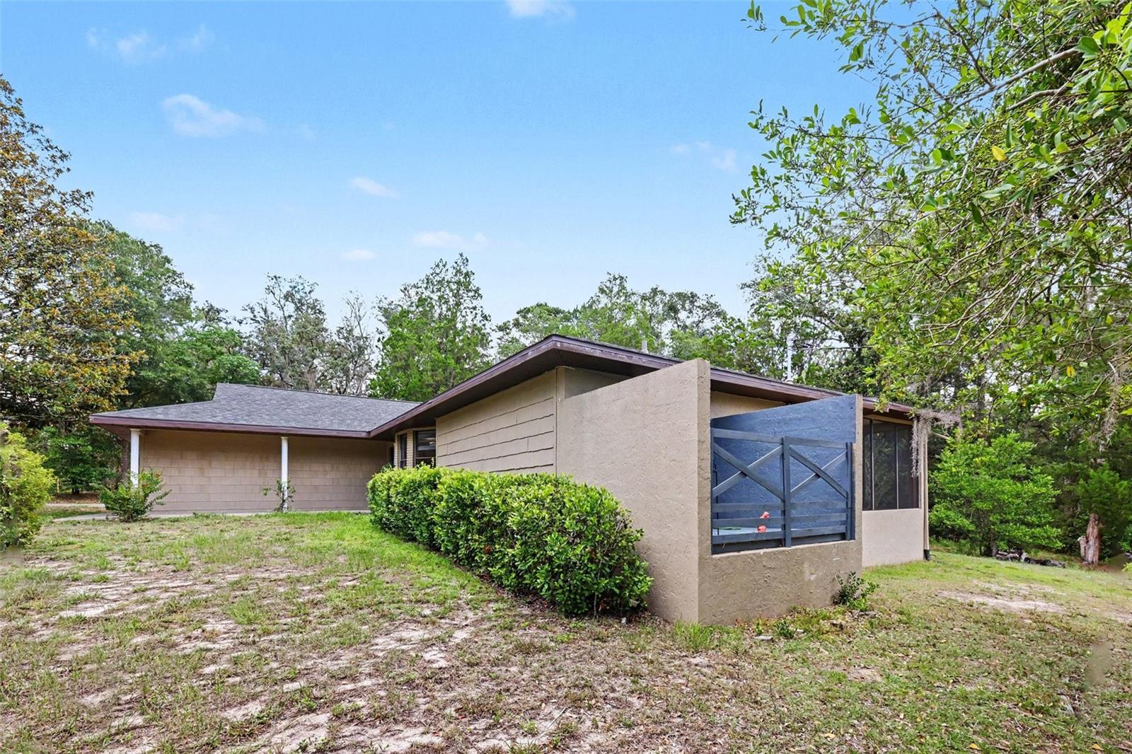RAINBOW SPRINGS - Residential