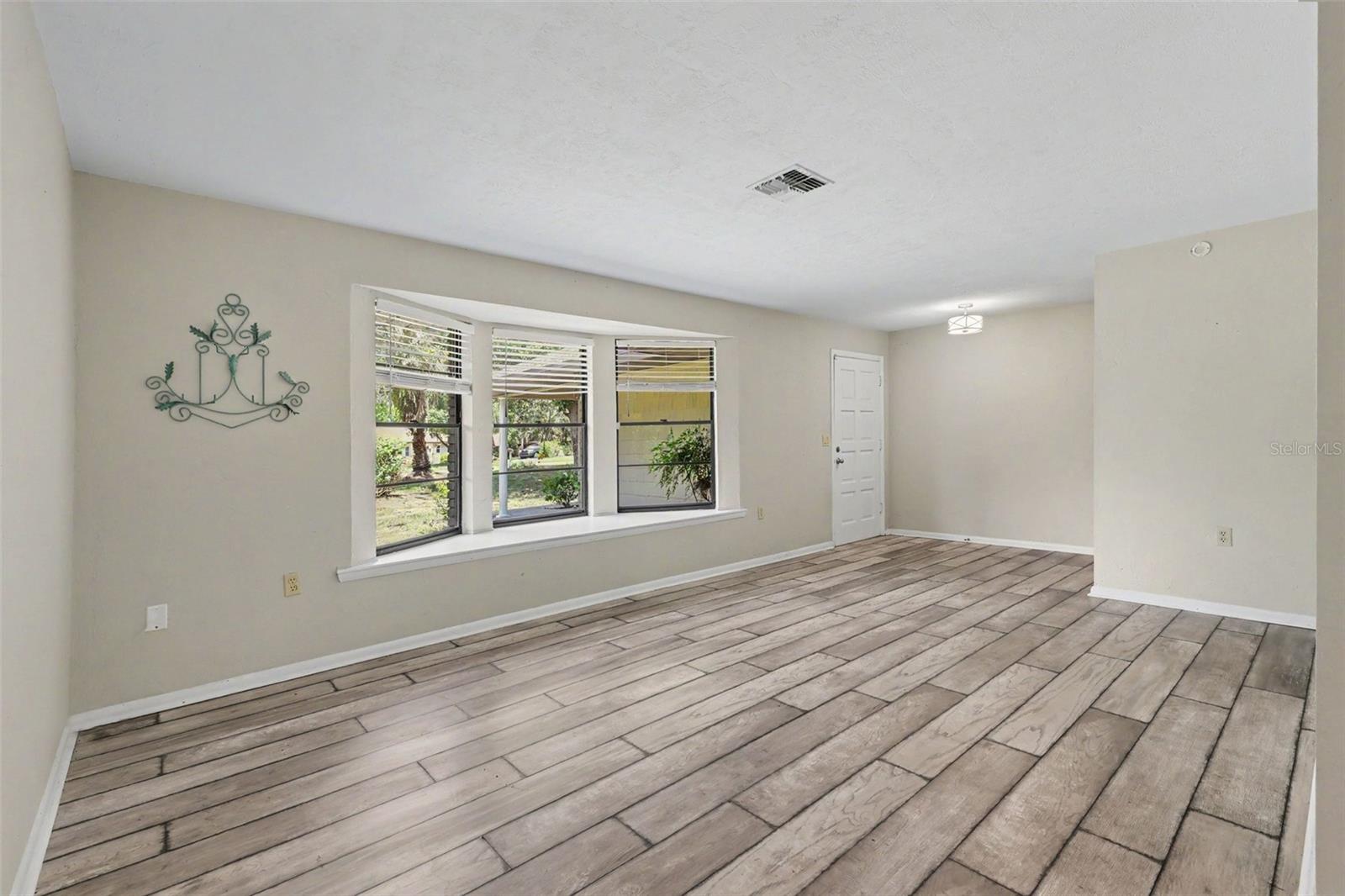 RAINBOW SPRINGS - Residential