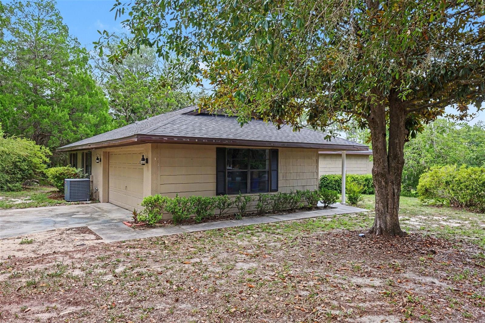 RAINBOW SPRINGS - Residential