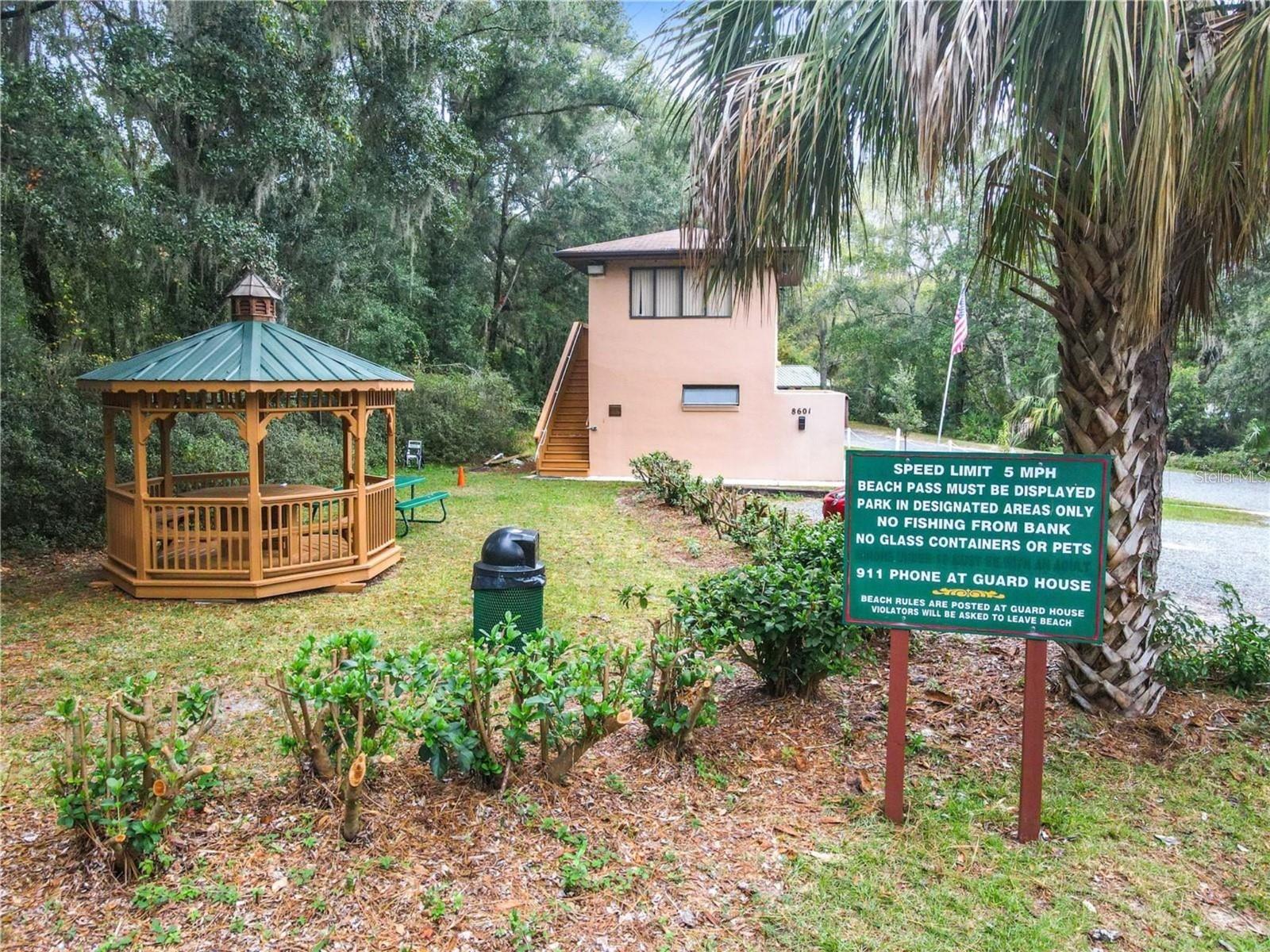 RAINBOW SPRINGS - Residential