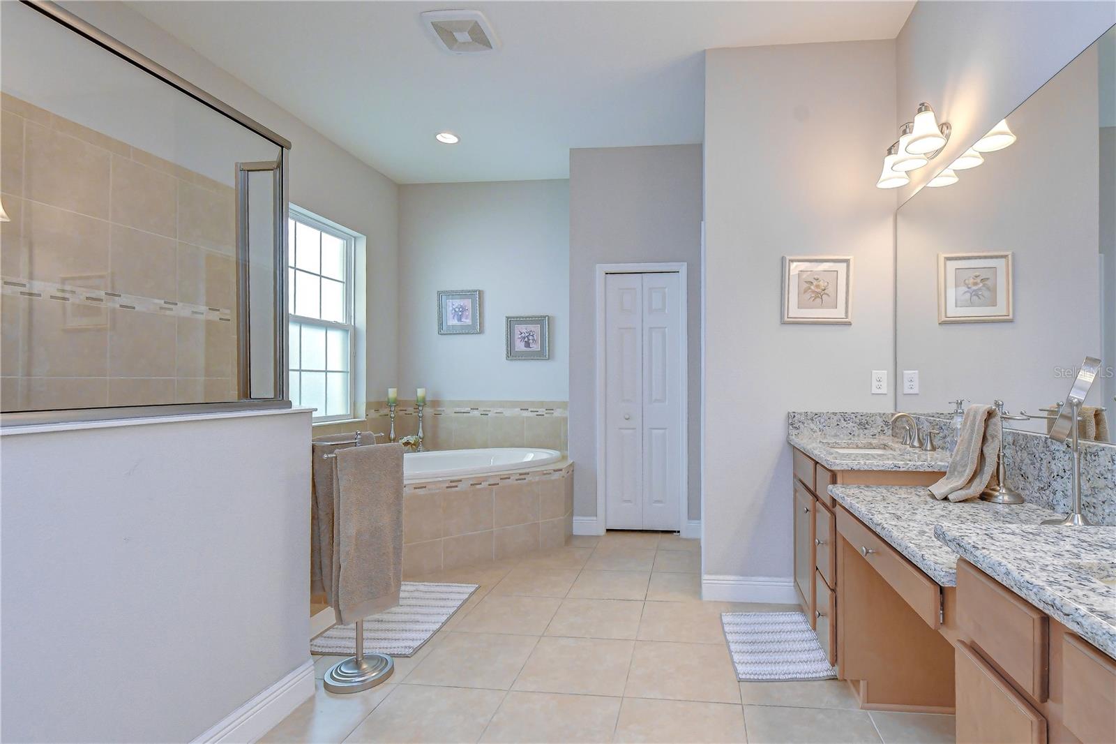 FISHHAWK RANCH WEST PH 4B - Residential