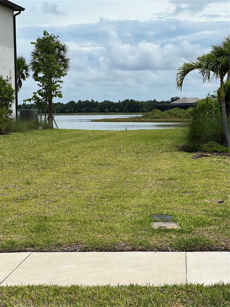 AVANTI/WATERSIDE - Residential