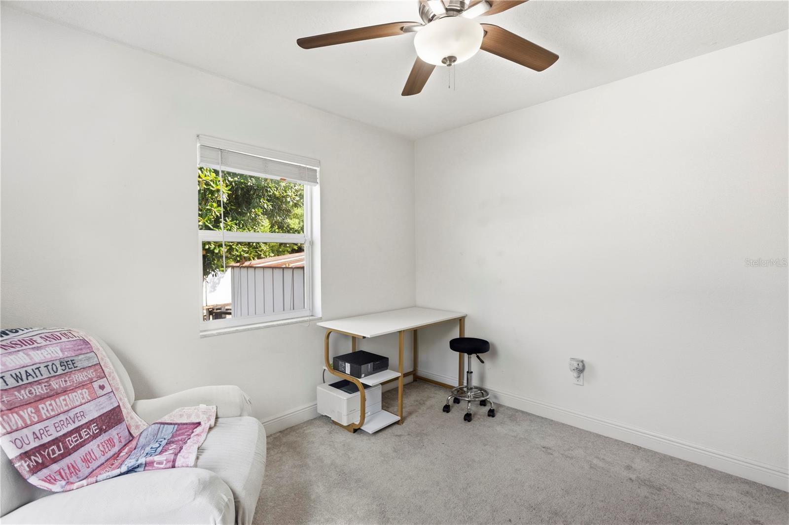 DELTONA LAKES UNIT 08 - Residential
