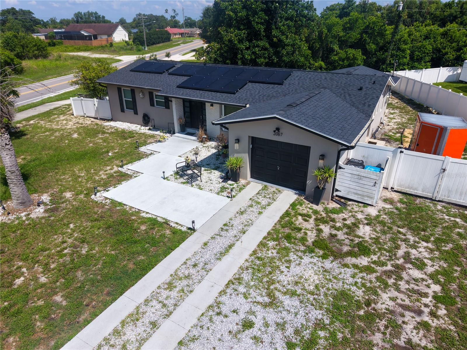 DELTONA LAKES UNIT 08 - Residential