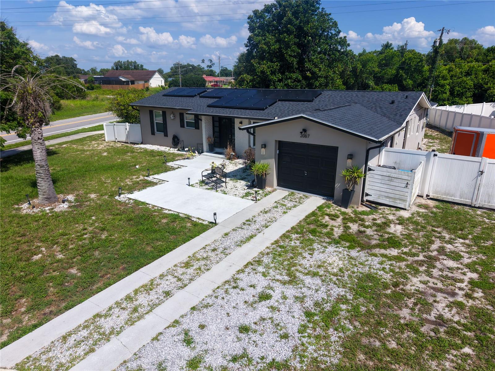 DELTONA LAKES UNIT 08 - Residential