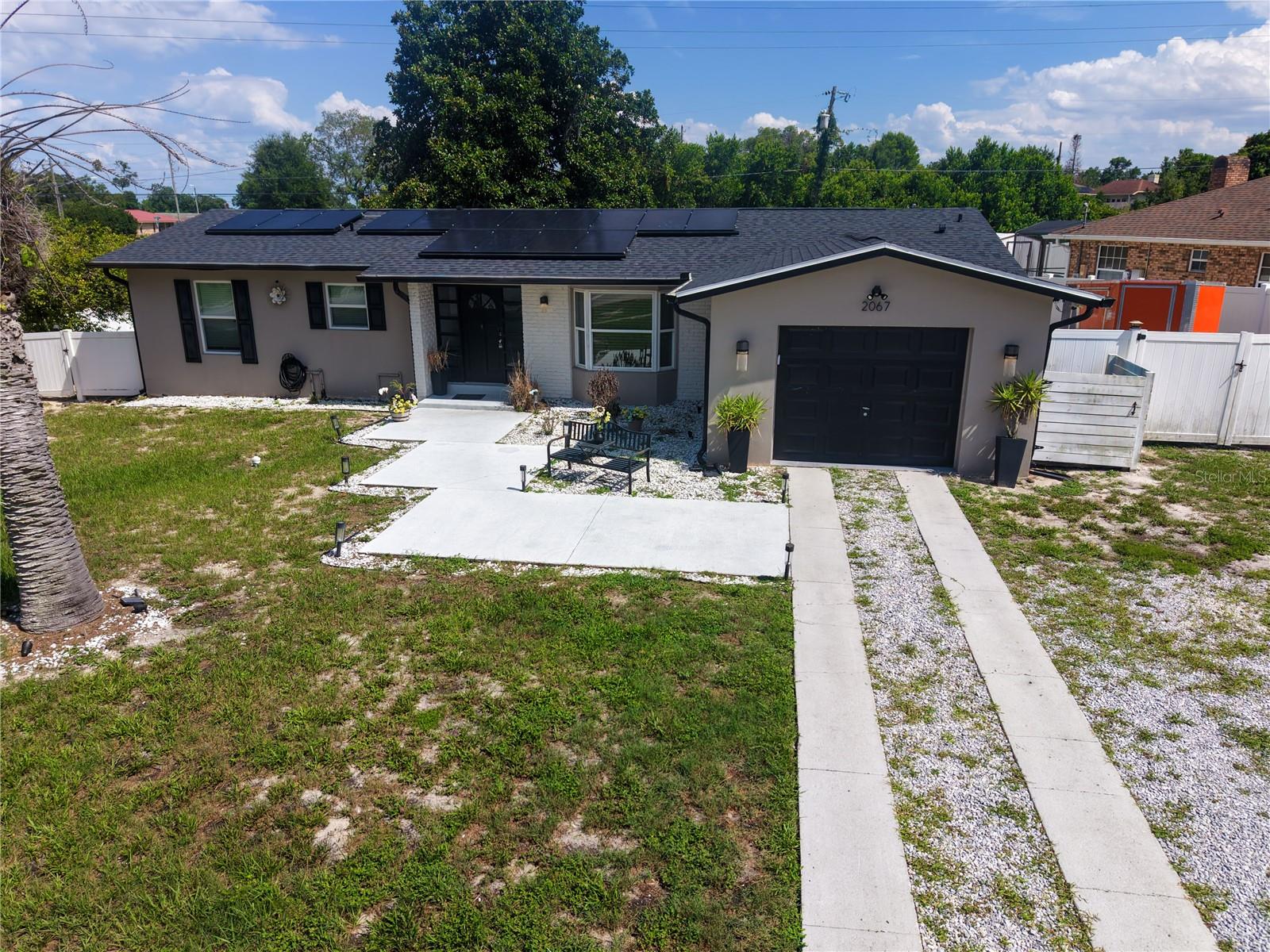 DELTONA LAKES UNIT 08 - Residential