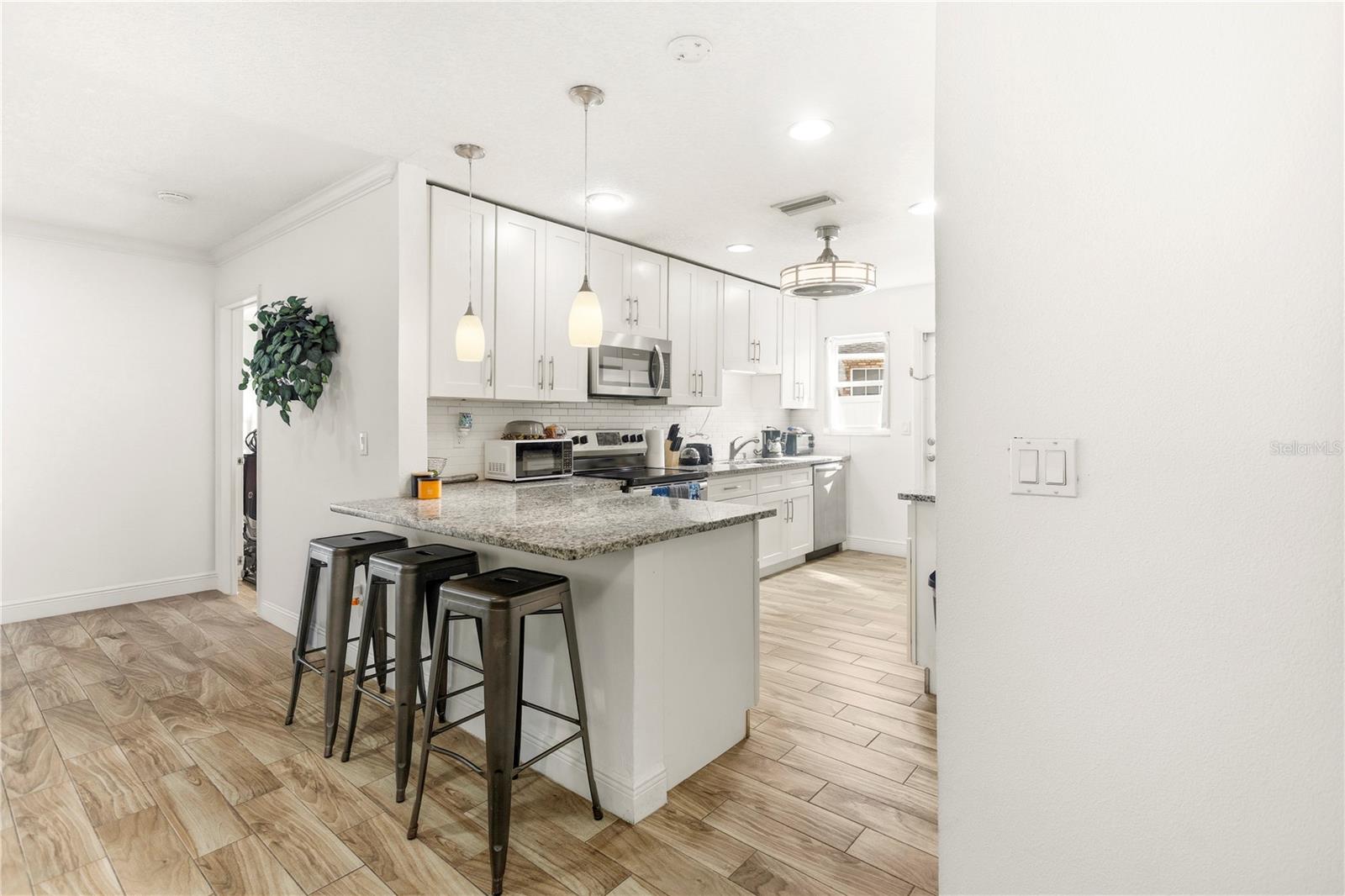 DELTONA LAKES UNIT 08 - Residential