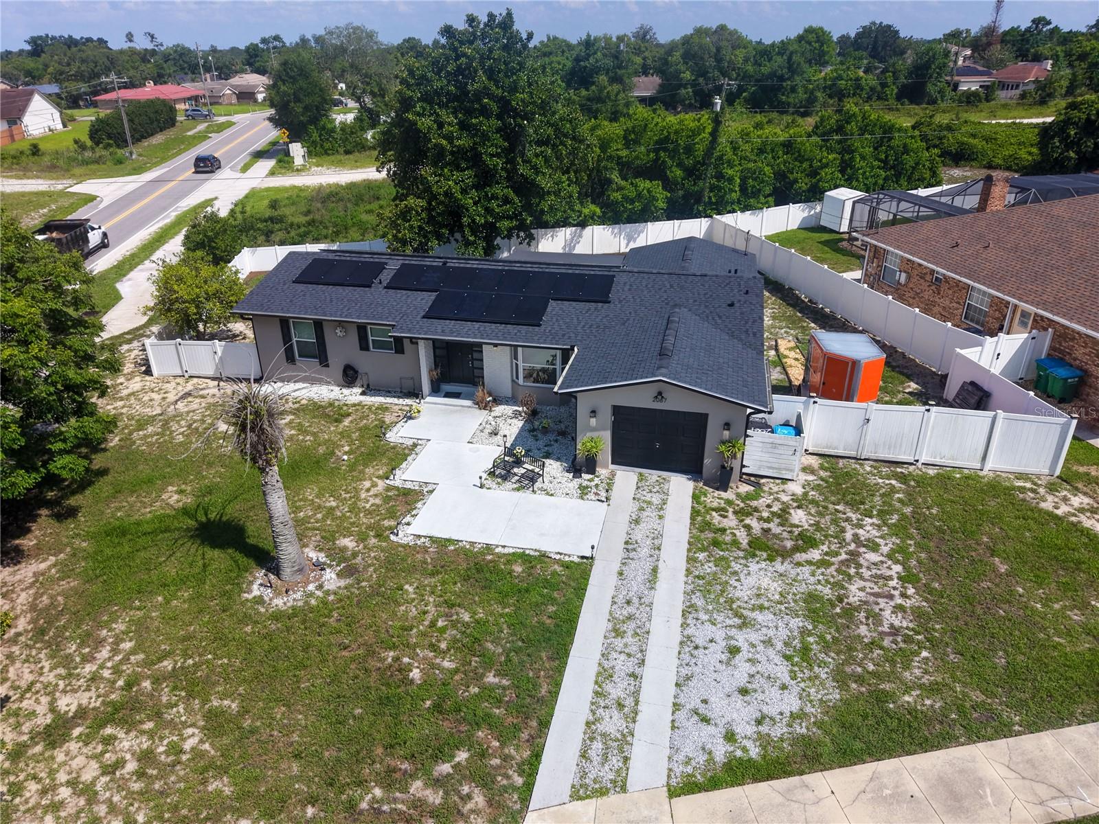 DELTONA LAKES UNIT 08 - Residential