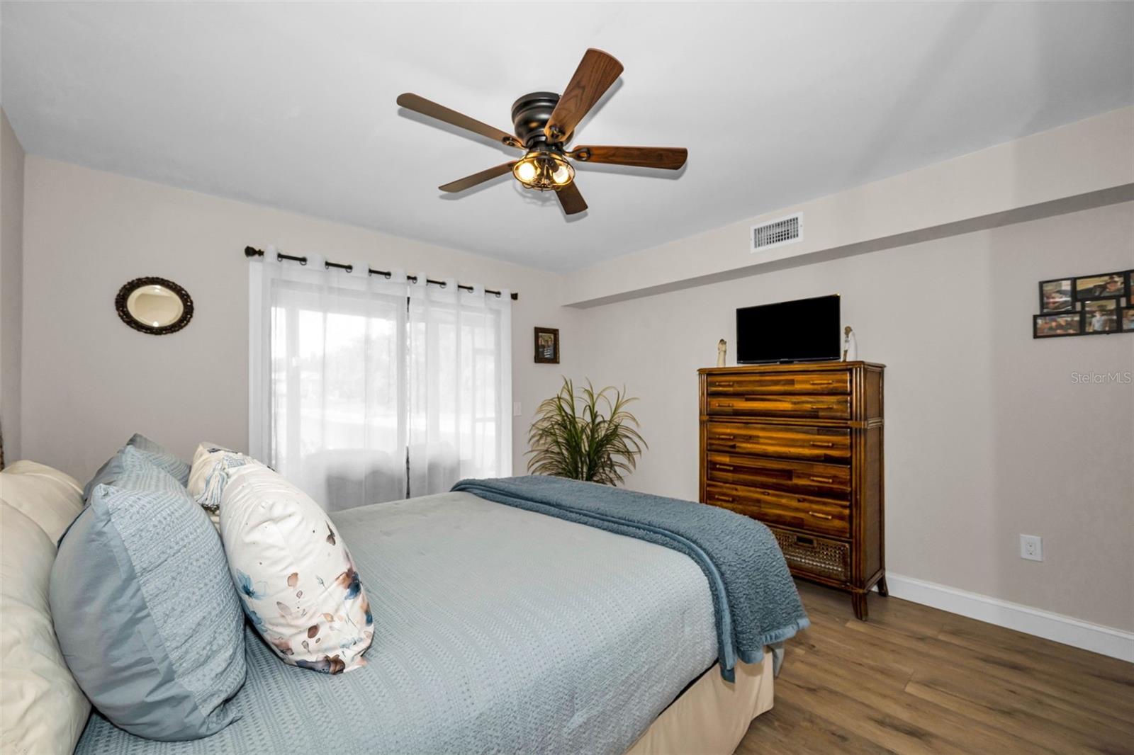 BAYWOOD MDWS PH 1 - Residential