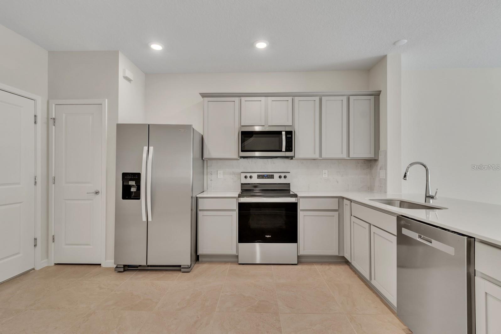 BELLE HAVEN PHASE 1 - Residential Lease
