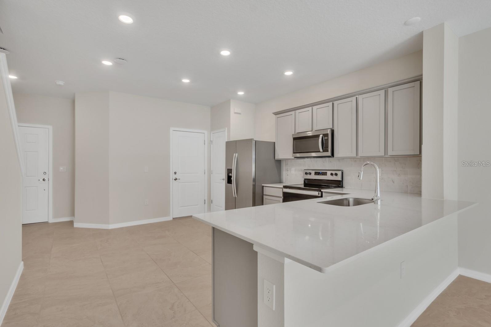 BELLE HAVEN PHASE 1 - Residential Lease