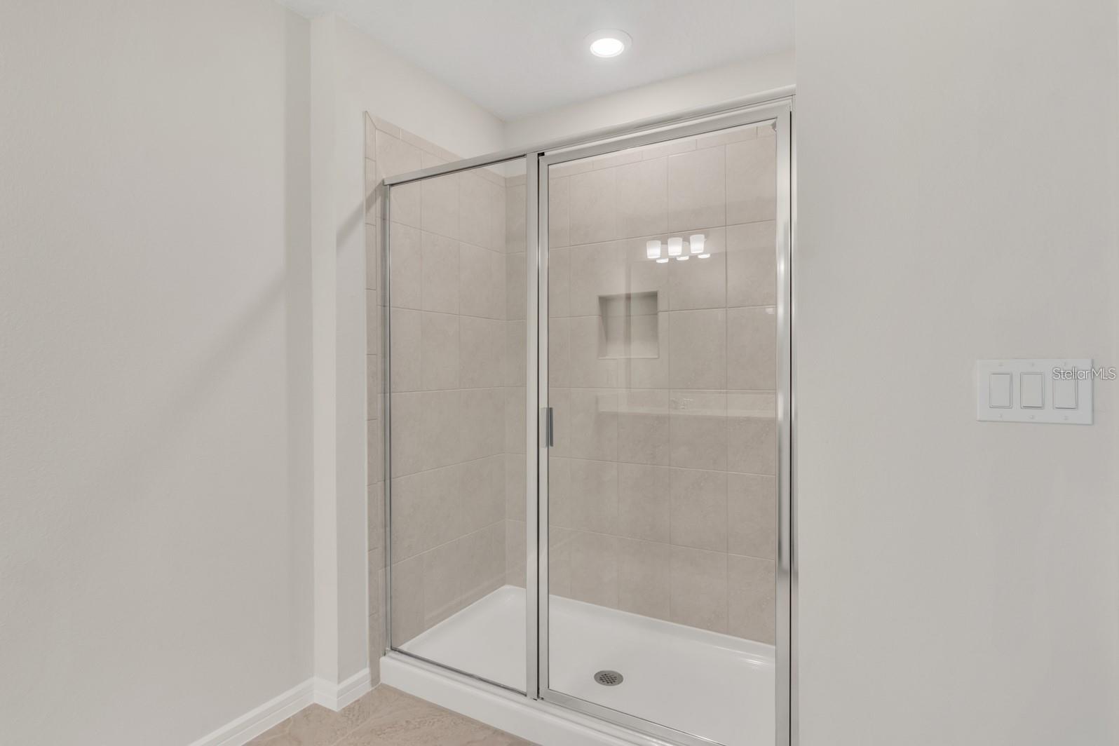 BELLE HAVEN PHASE 1 - Residential Lease