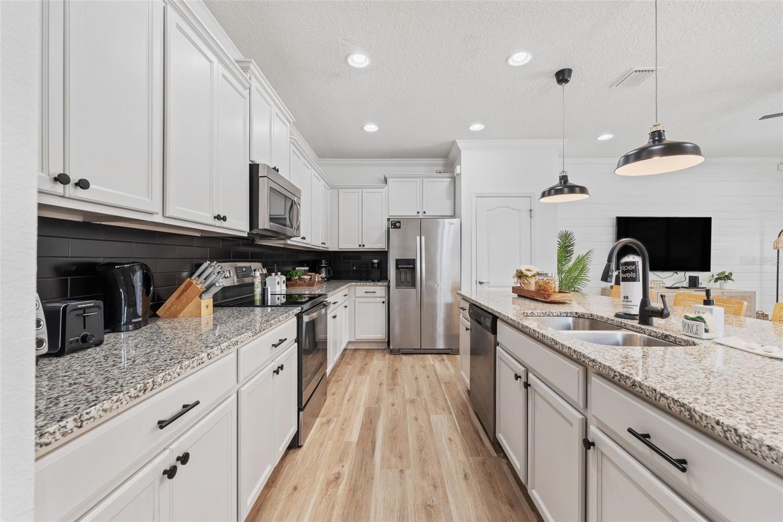WINDSOR AT WESTSIDE PH 1 - Residential