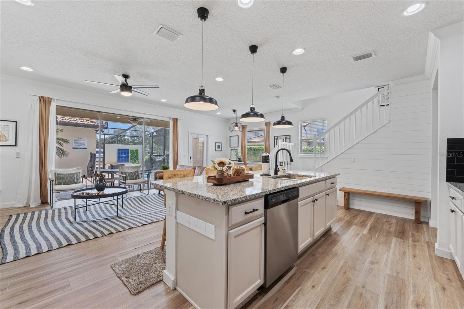 WINDSOR AT WESTSIDE PH 1 - Residential