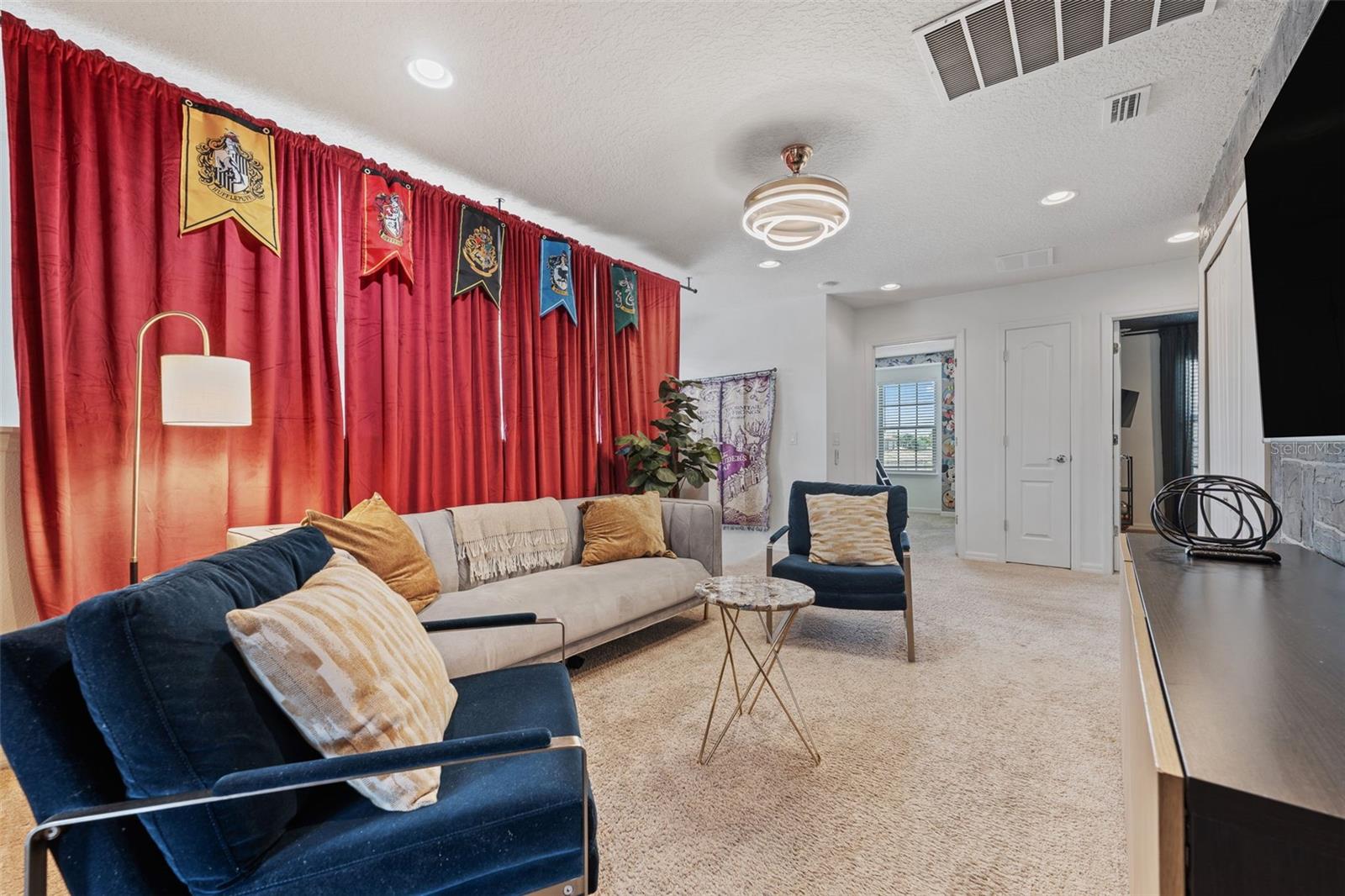 WINDSOR AT WESTSIDE PH 1 - Residential