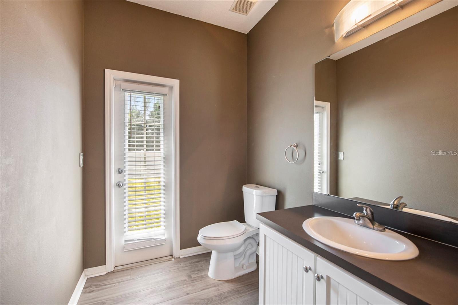 CANTERBURY LAKES PH 4 - Residential Lease