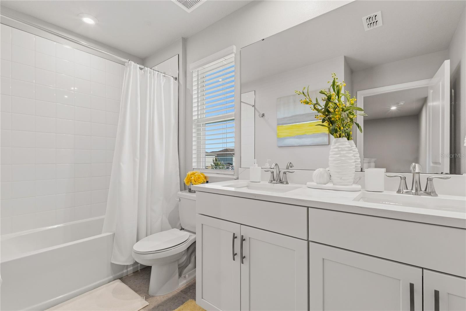 YOLANTI PH 2 - Residential Lease